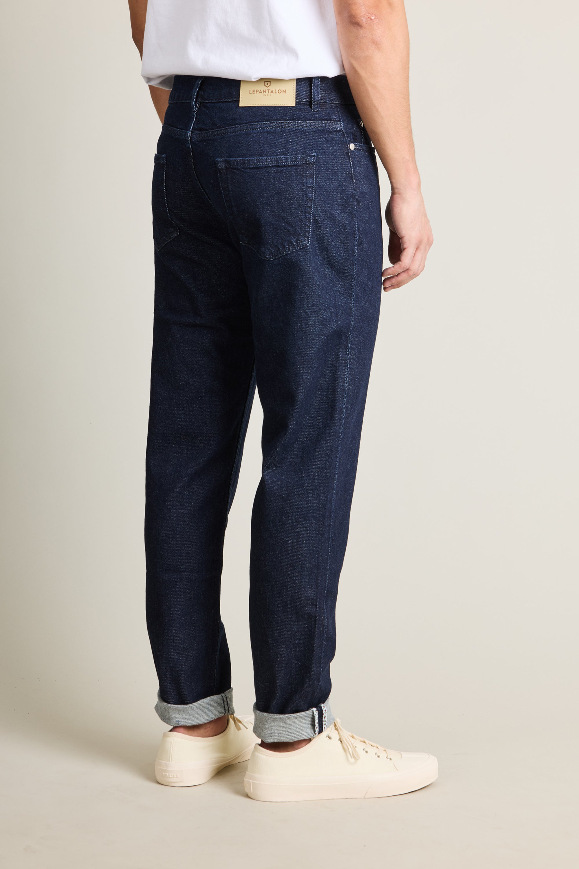 le-pantalon-jeans-homme-classique-bleu-brut-denim image 4