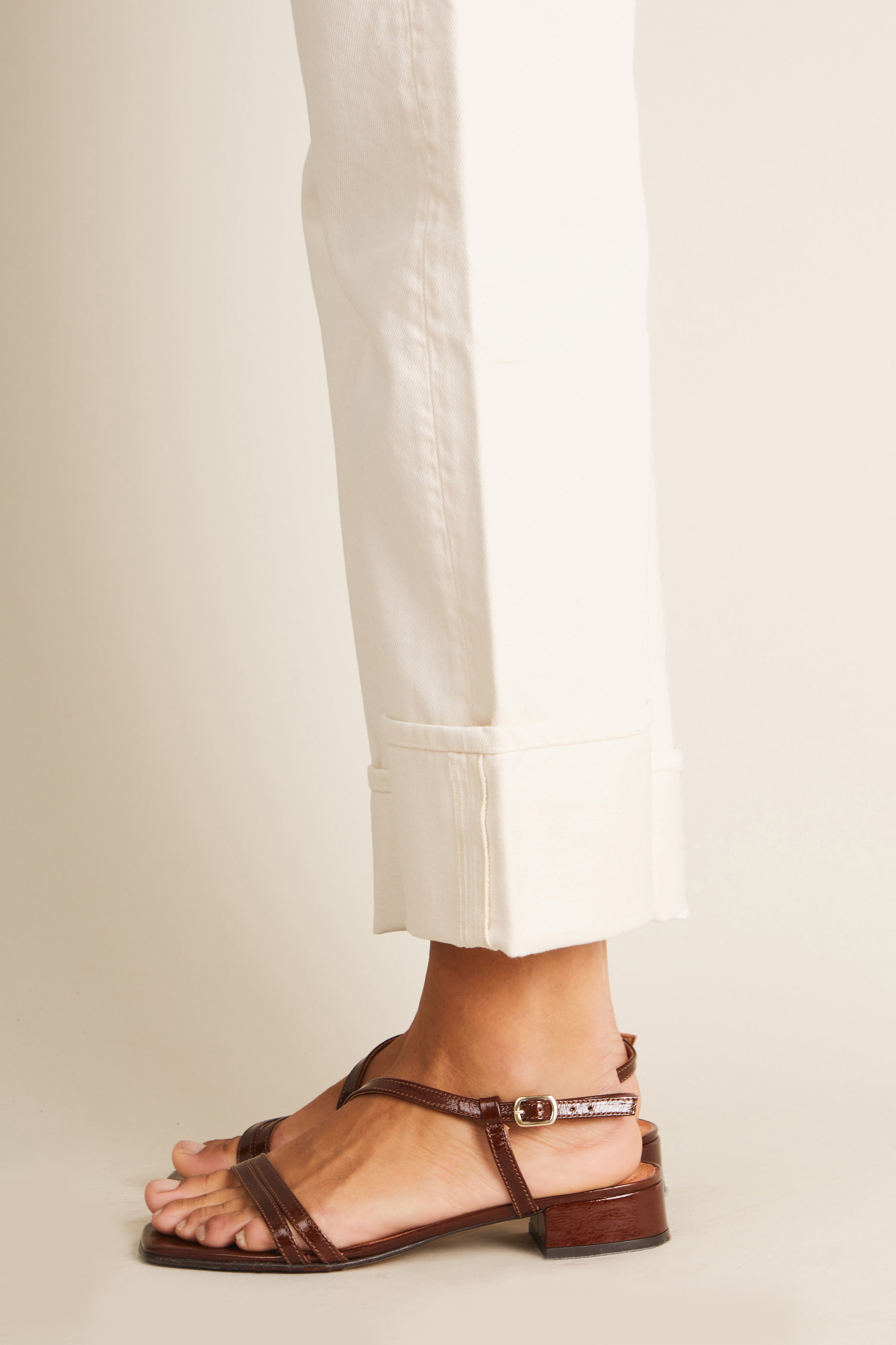 le-pantalon-jeans-femme-cru-jean-boyfriend-droit-coton image 5