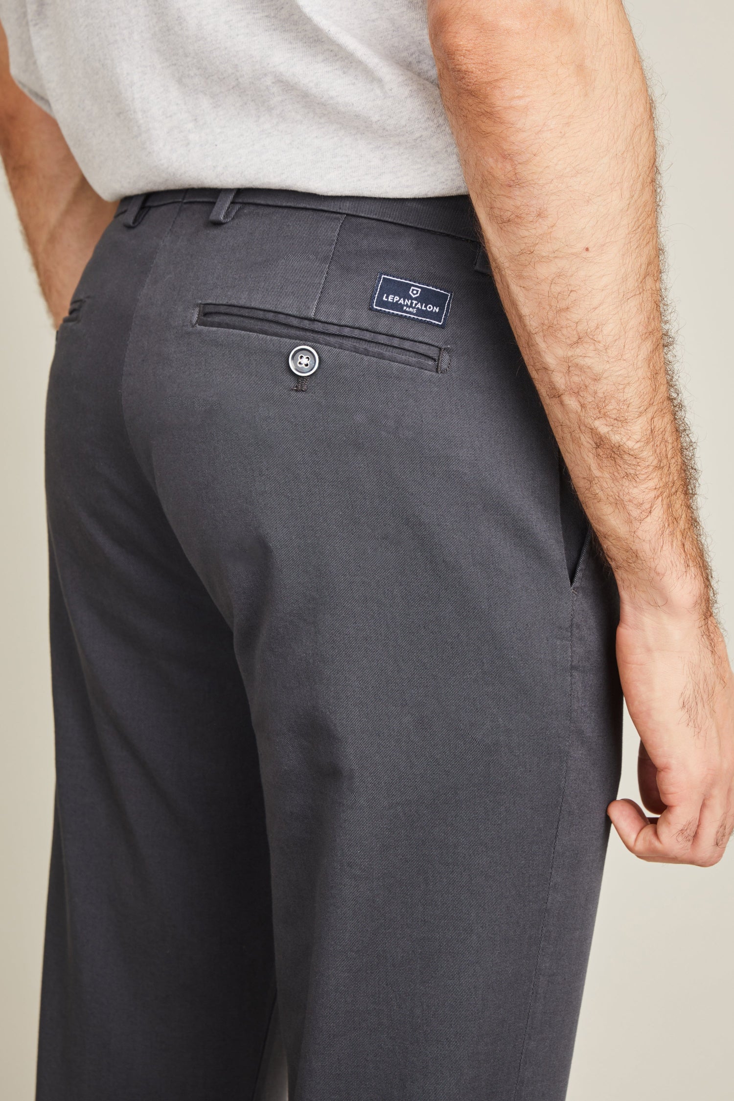 le-pantalon-chinos-homme-chino-gris-anthracite-coton image 6