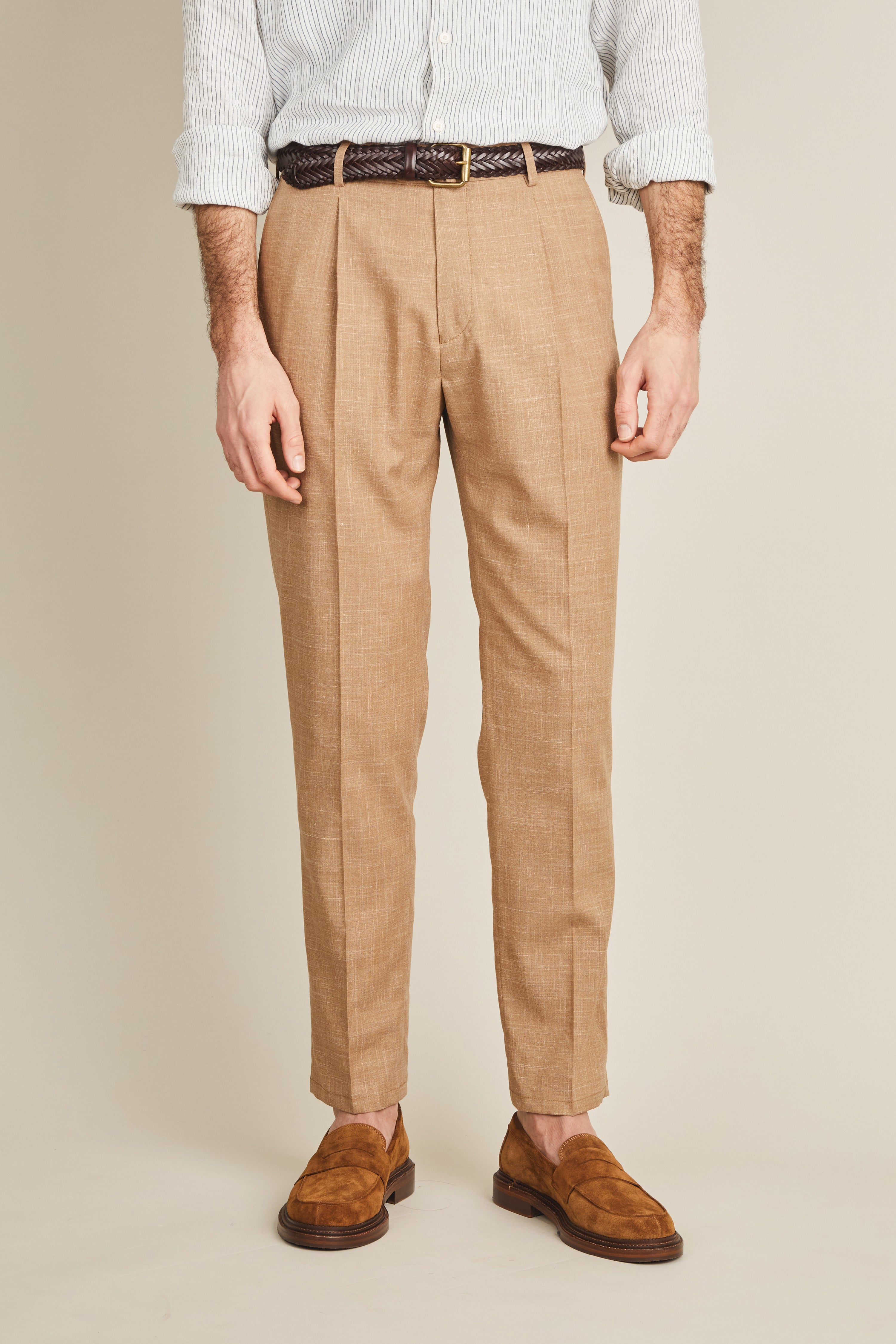 le-pantalon-pantalons-pinces-pantalon-homme-brun-lin-soie image 1