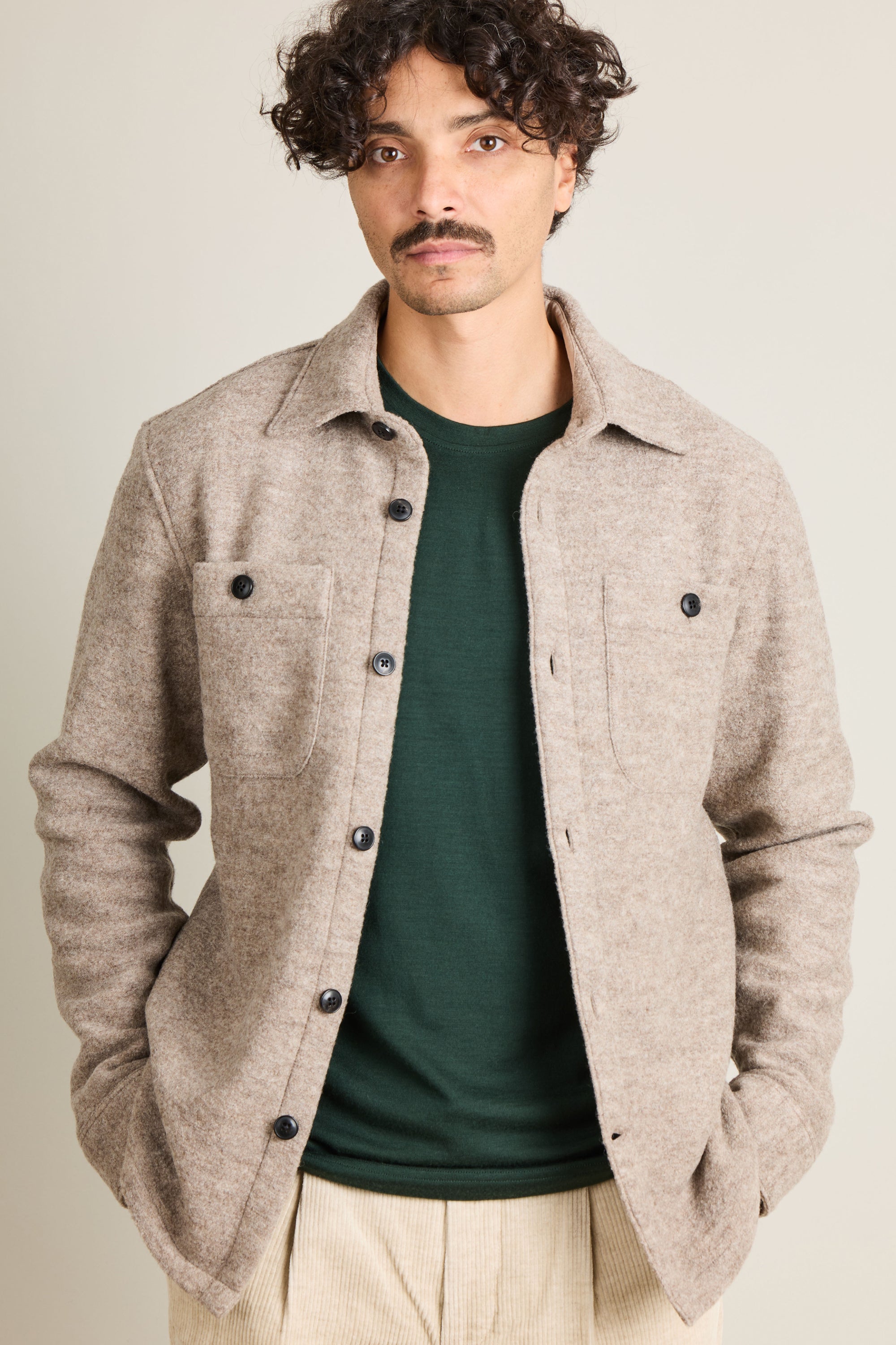le-pantalon-surchemise-laine-greige-surchemise-homme image 5