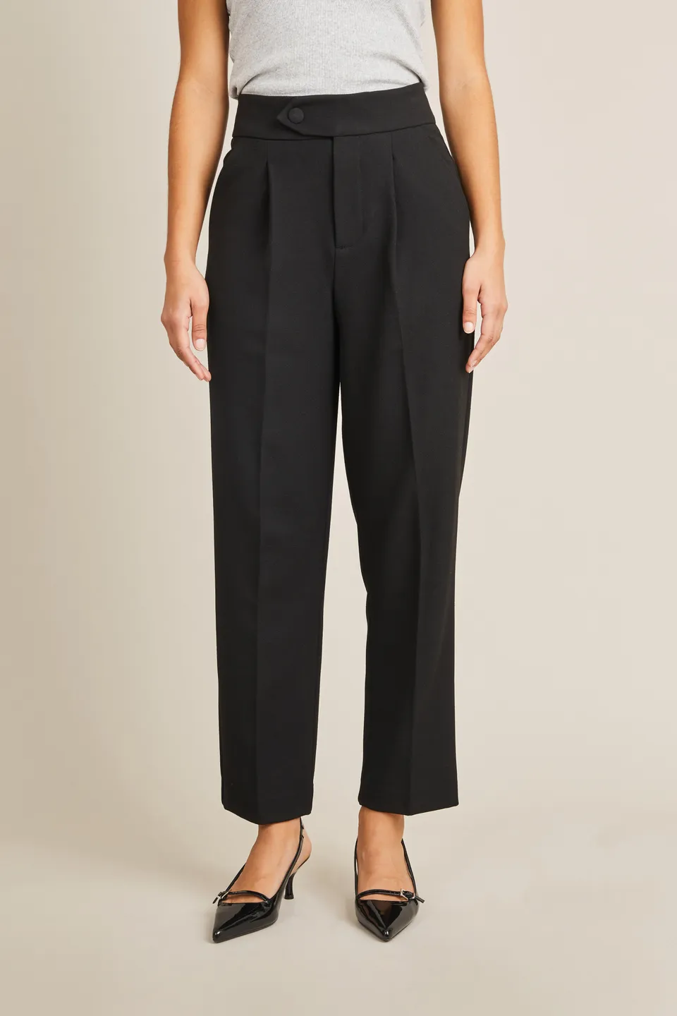 le-pantalon-pantalon-cigarette-cr-pe-noir-taille-haute image 1