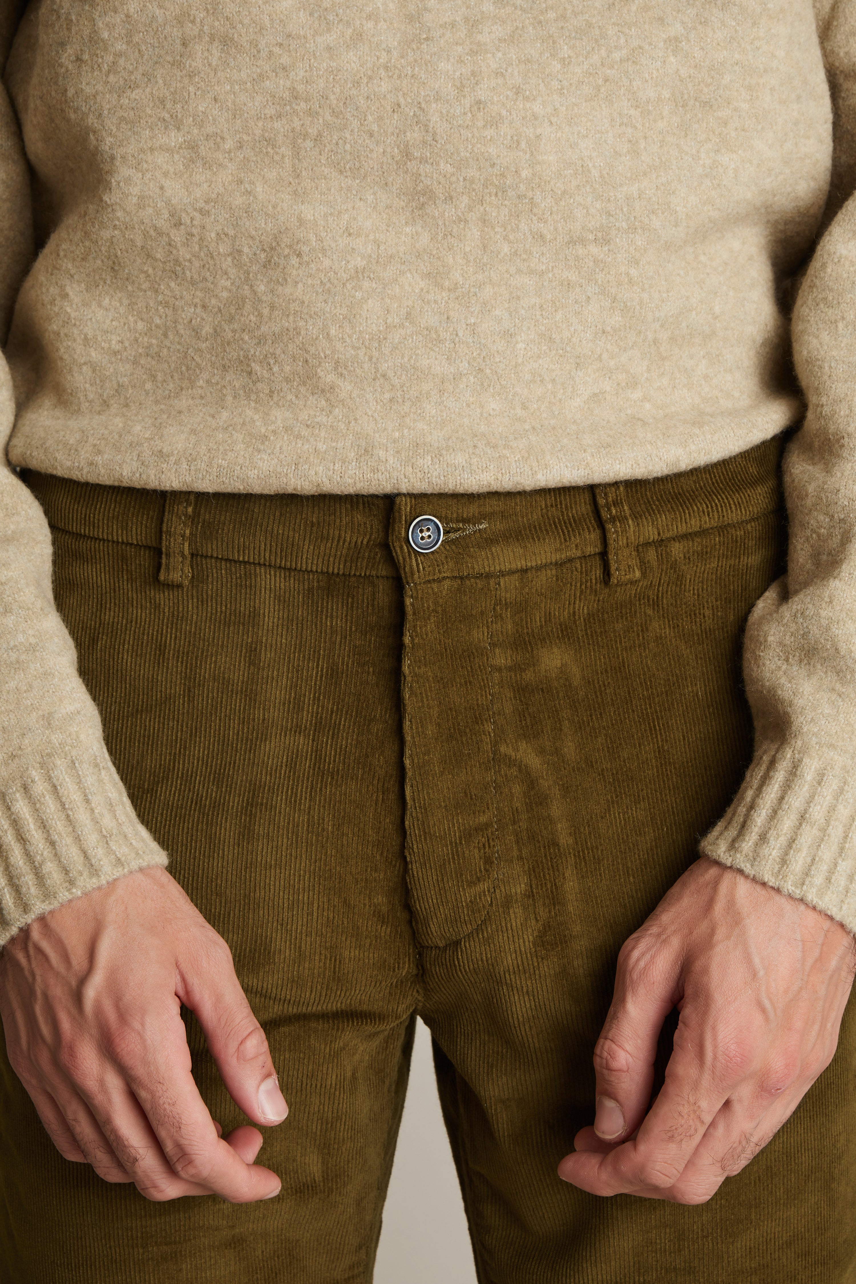 le-pantalon-chino-velours-bronze-pantalon-homme-coton-chaud image 2