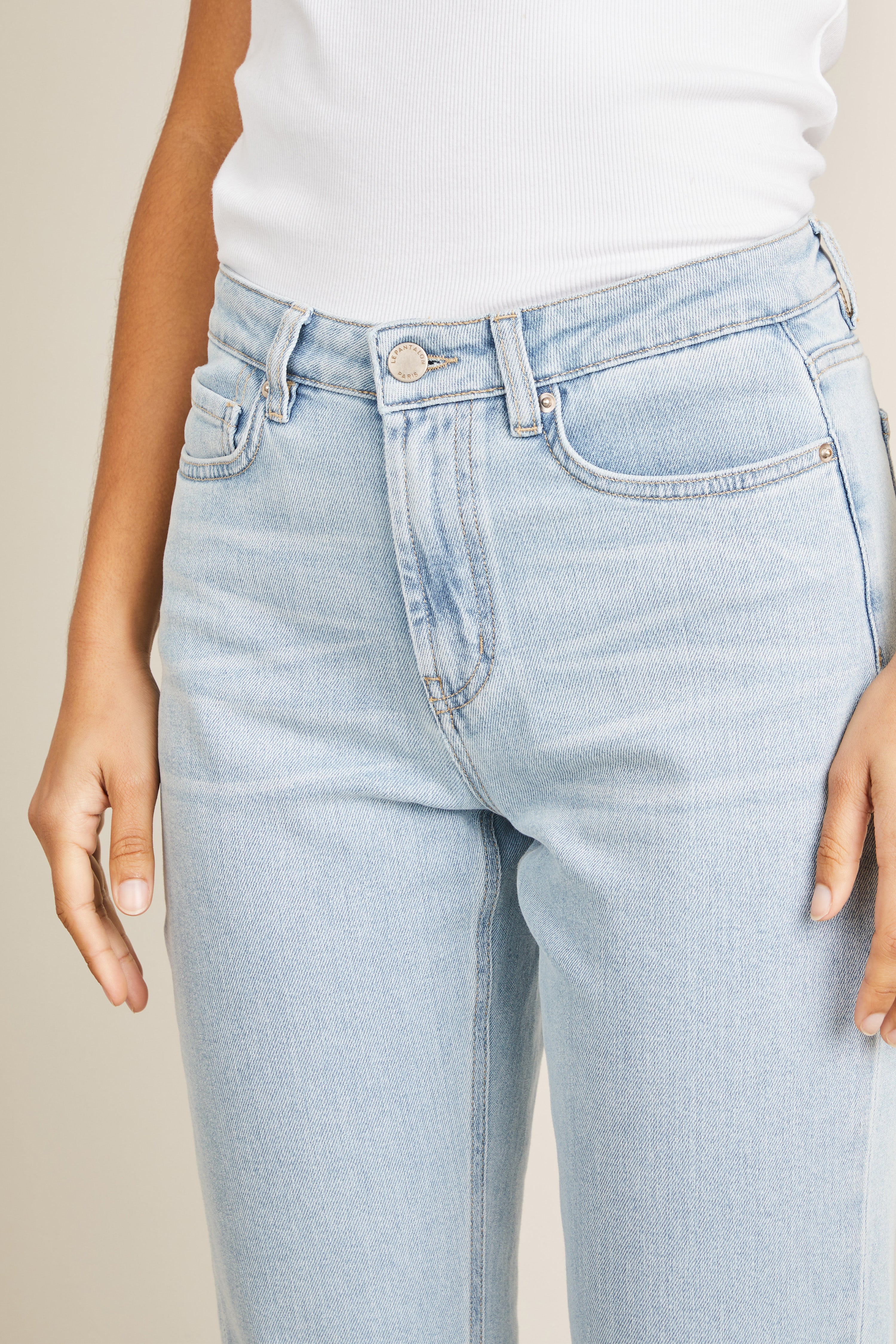 le-pantalon-jeans-femme-girlfriend-vintage-bleached-recycl image 2
