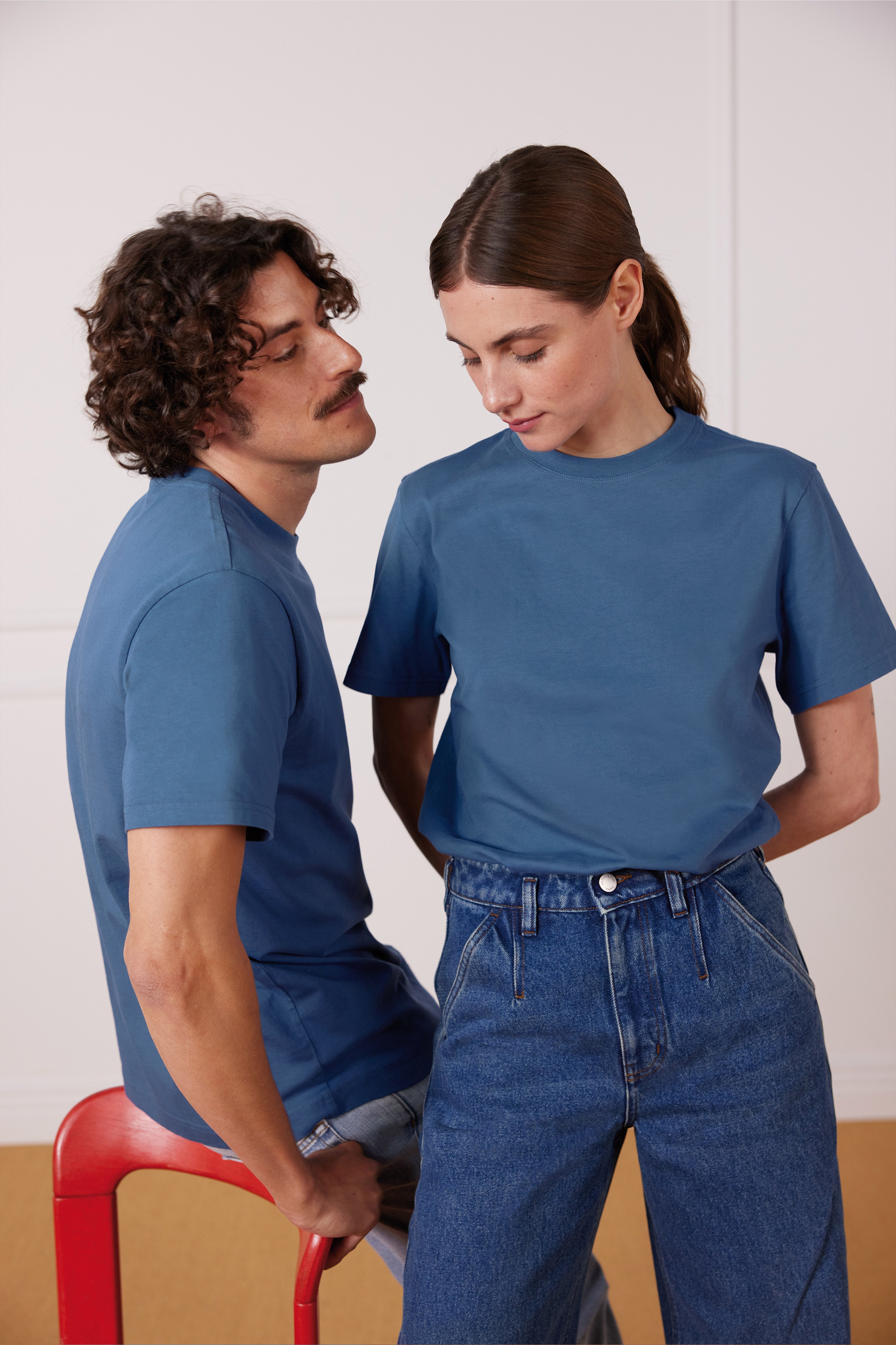 le-pantalon-tee-shirt-t-shirt-homme-bleu-coton-bio-taille-m image 2