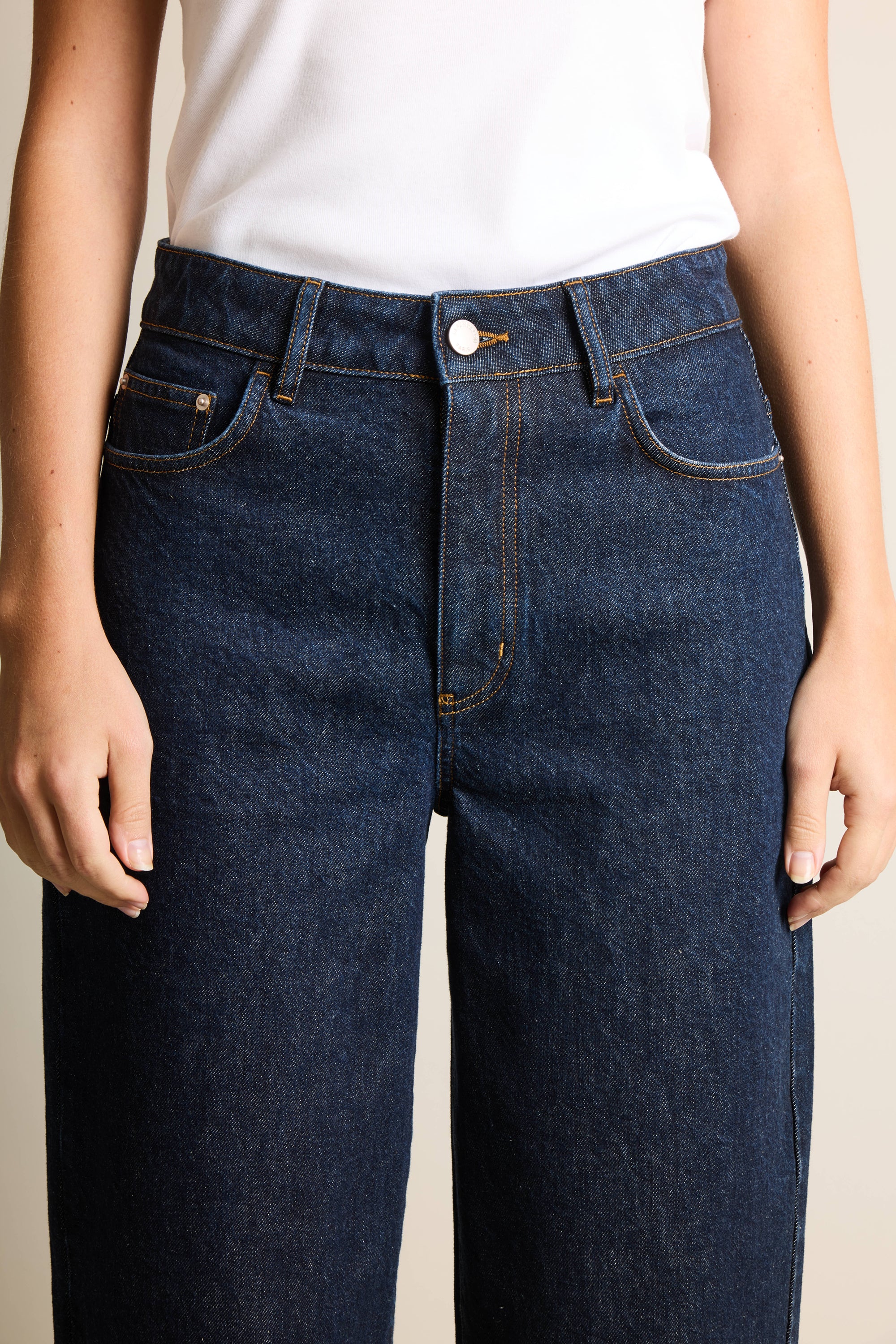 le-pantalon-jean-balloon-brut-femme-ample image 5