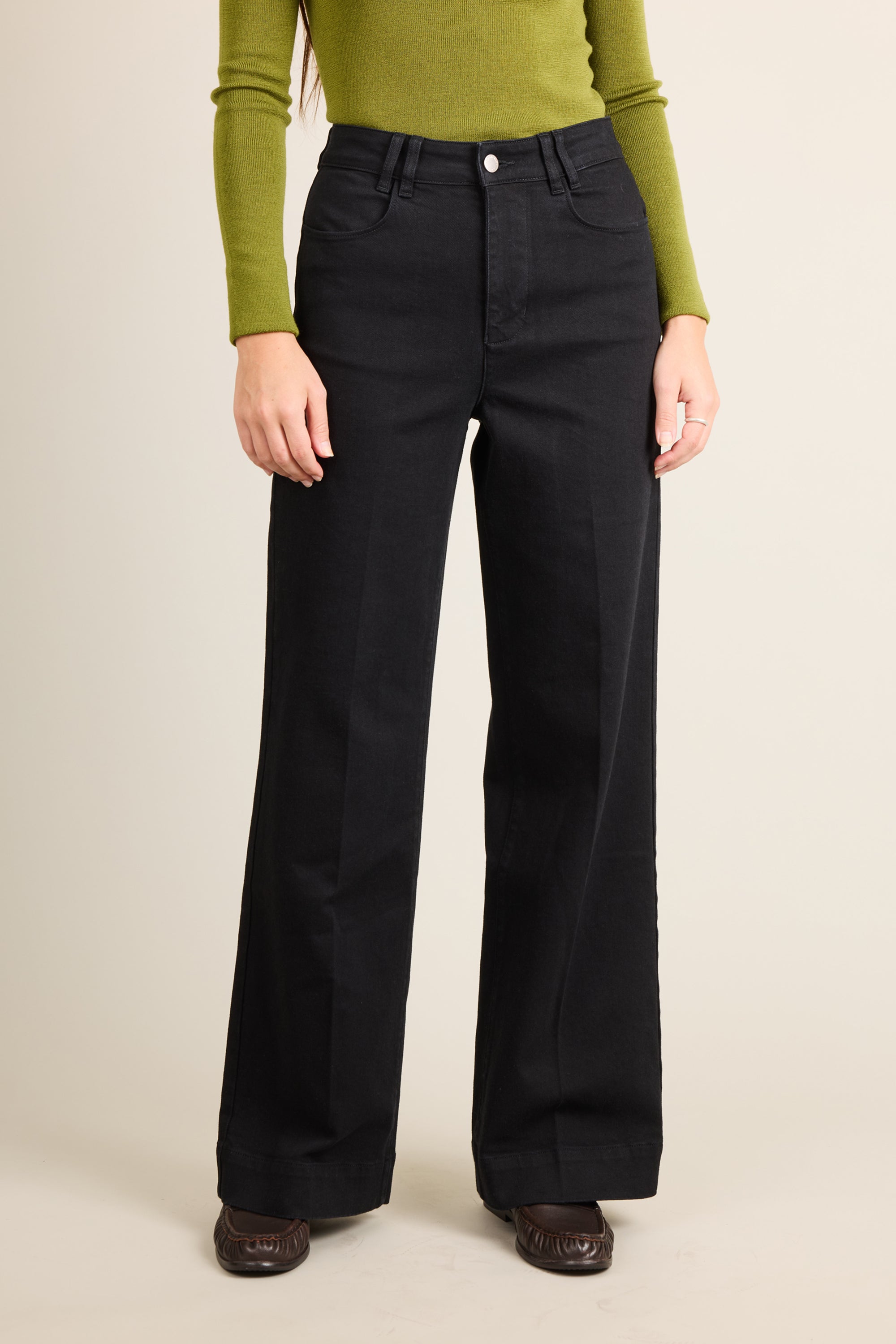 le-pantalon-jean-wideleg-noir-femme-coton-bio image 1