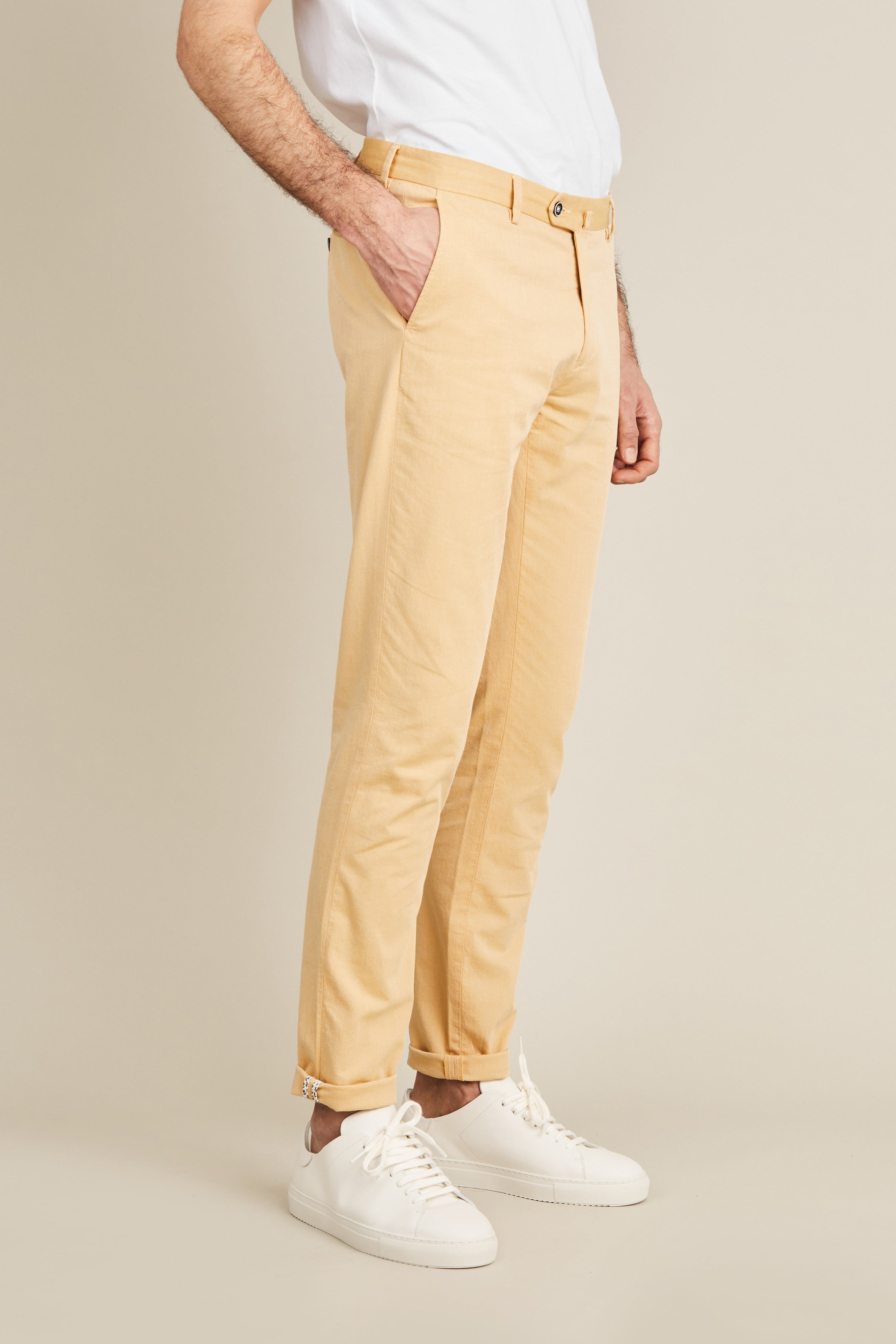 le-pantalon-chino-a-rien-miel-pantalon-chino-coton-l-ger image 4