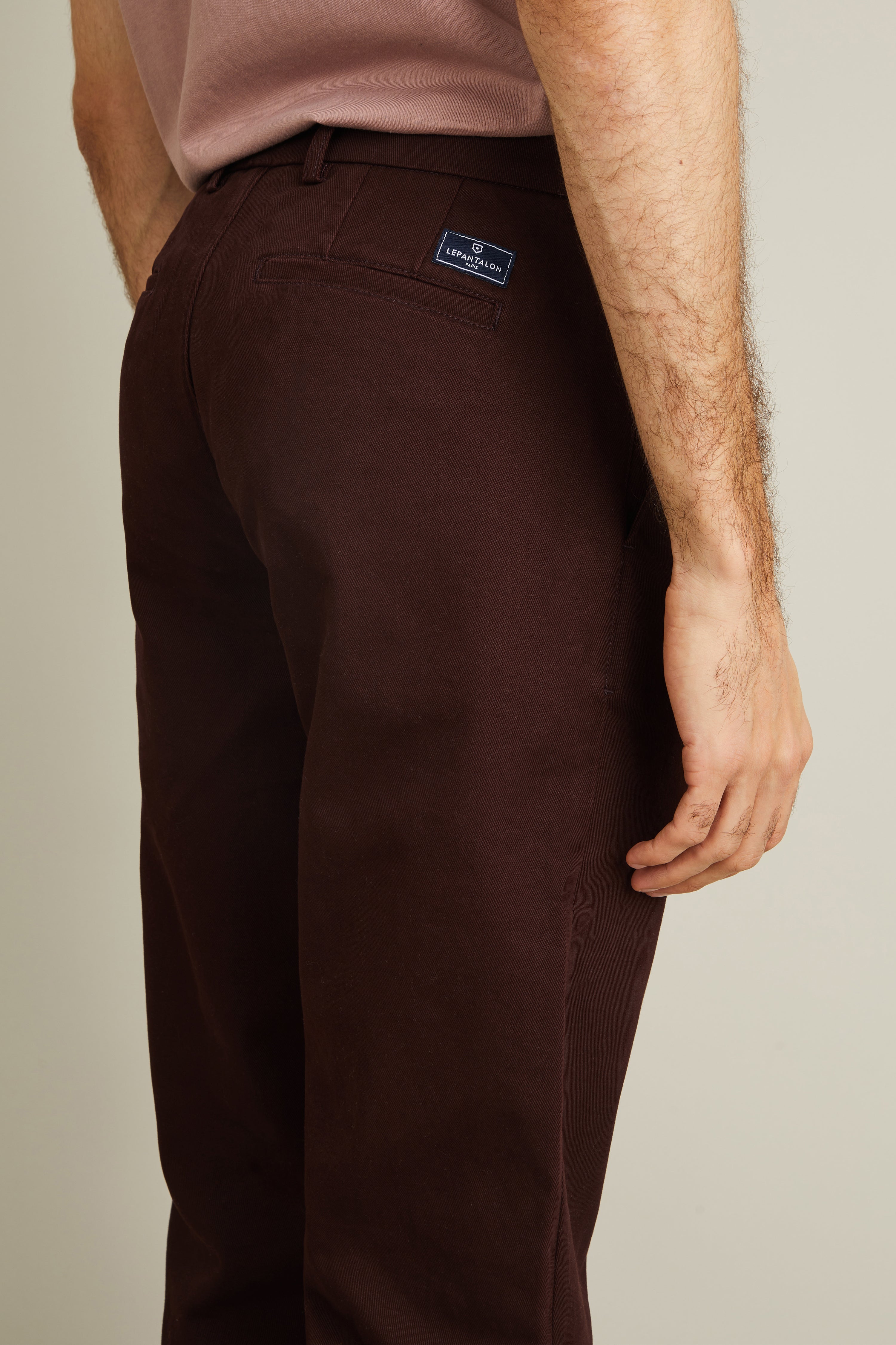 le-pantalon-chinos-homme-chino-droit-pantalon-bordeaux-coton image 6