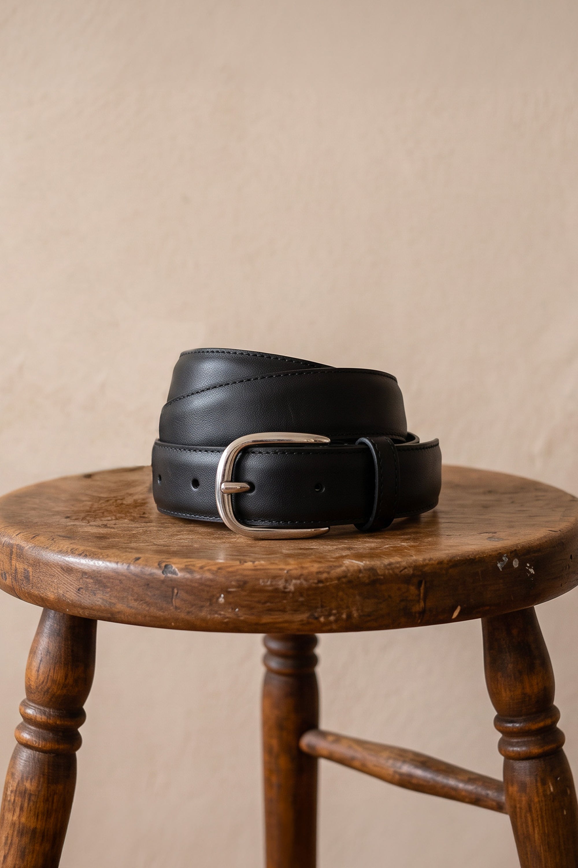 le-pantalon-ceinture-cuir-lisse-ceinture-noire-100-cm image 1