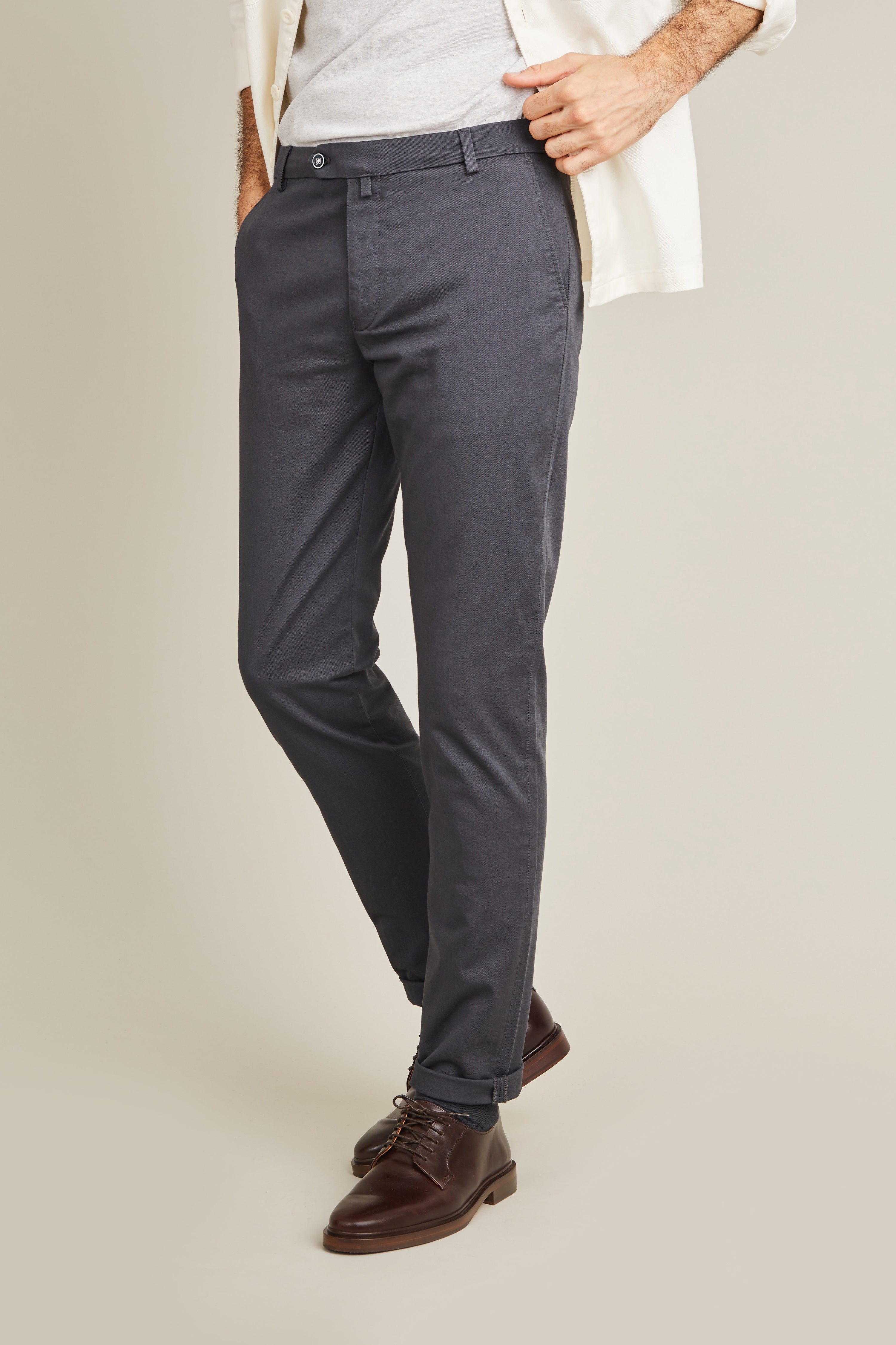 le-pantalon-chinos-homme-chino-gris-anthracite-coton image 4
