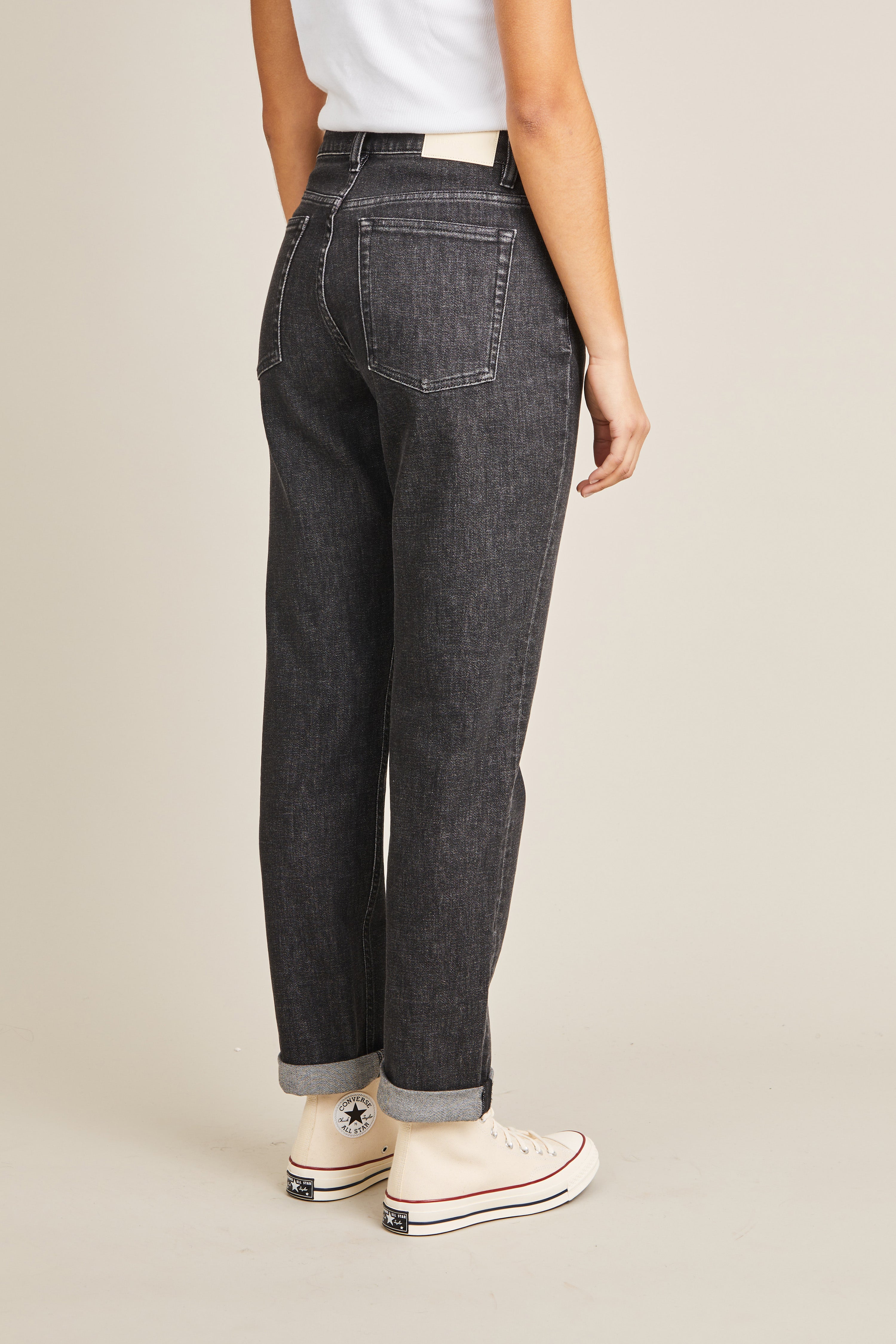 le-pantalon-jeans-femme-girlfriend-gris-coton-recycl image 4