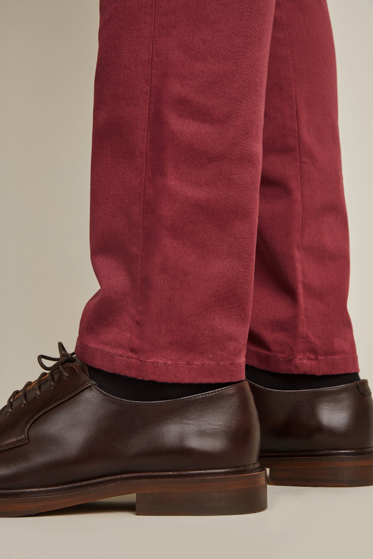 le-pantalon-chino-fm-lpc-22-pantalon-bordeaux-fonc-coton image 8