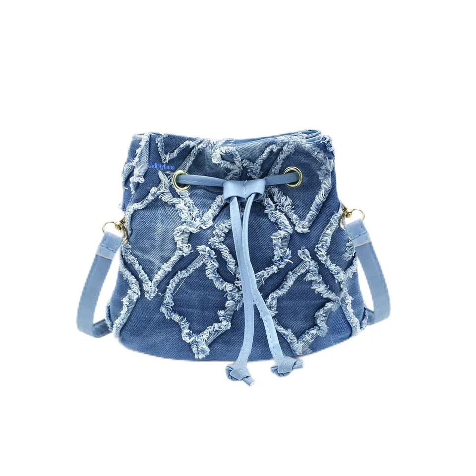 adistylinno-crossbody-bag-sac-bandouli-re-denim-bleu-cordon image 1
