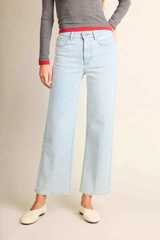 le-pantalon-jean-flare-pantalon-femme-ice-blue-vas-7-8 image 1