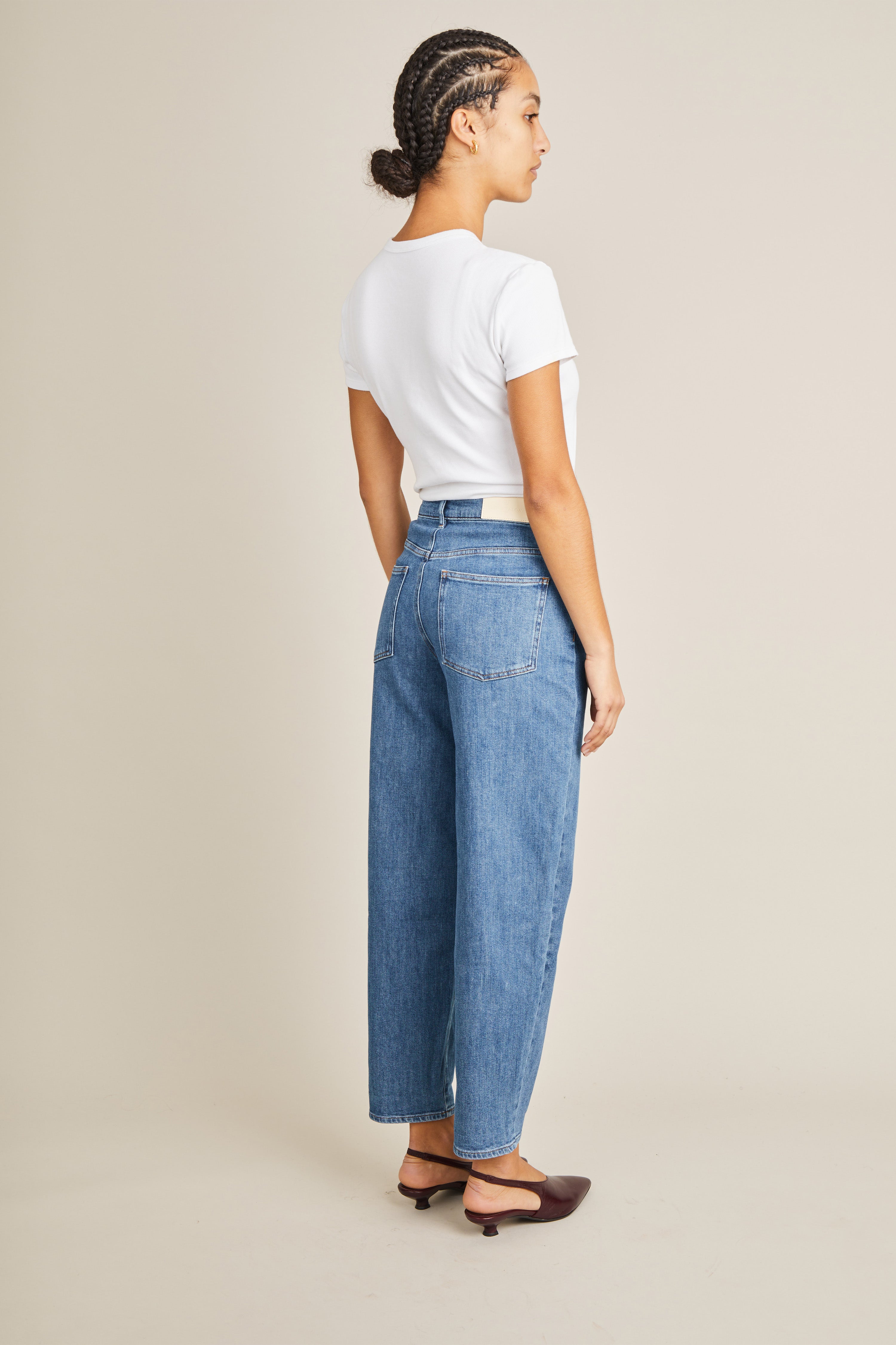 le-pantalon-jeans-femme-balloon-middle-blue-coton-recycl image 5