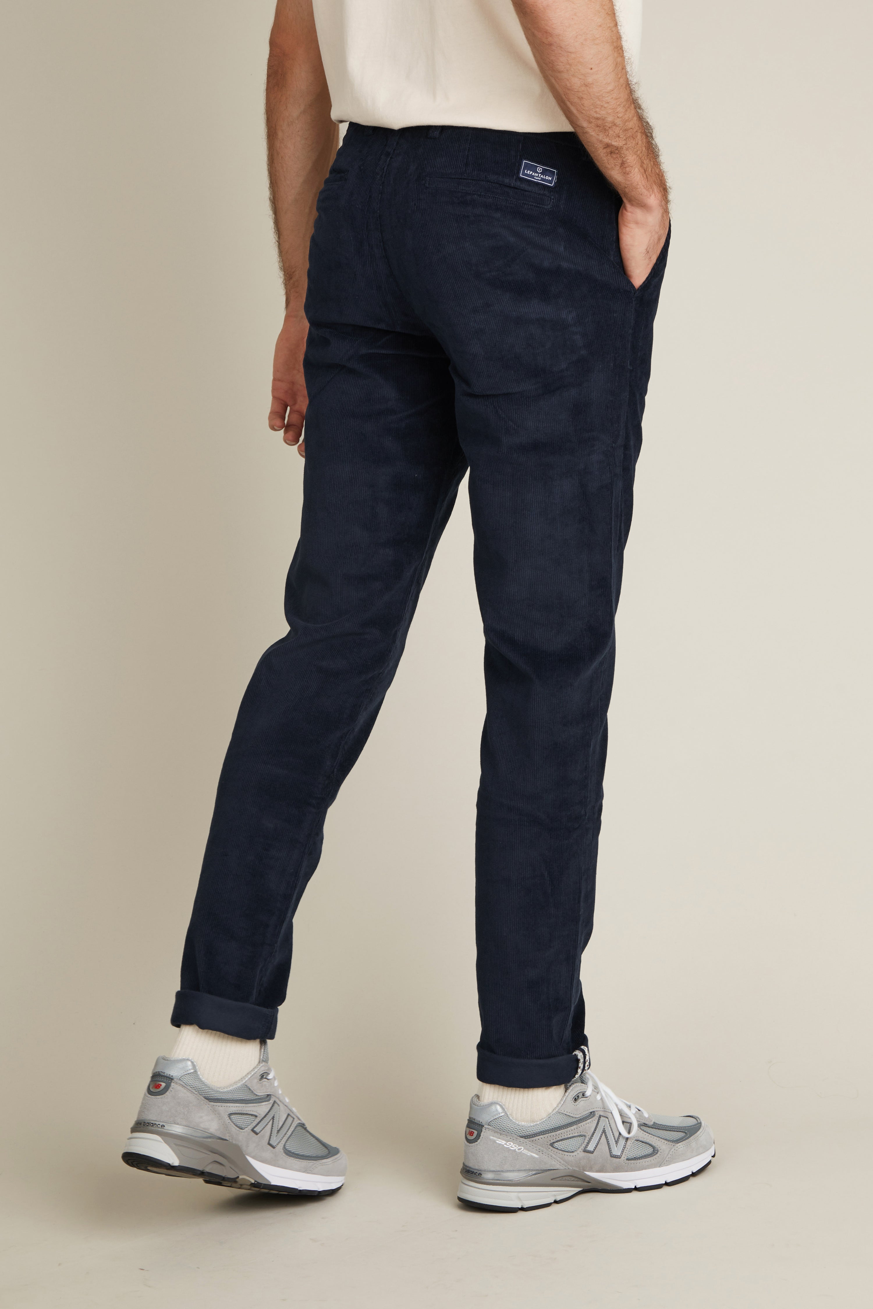 le-pantalon-chino-velours-bleu-marine-semi-slim-stretch image 6
