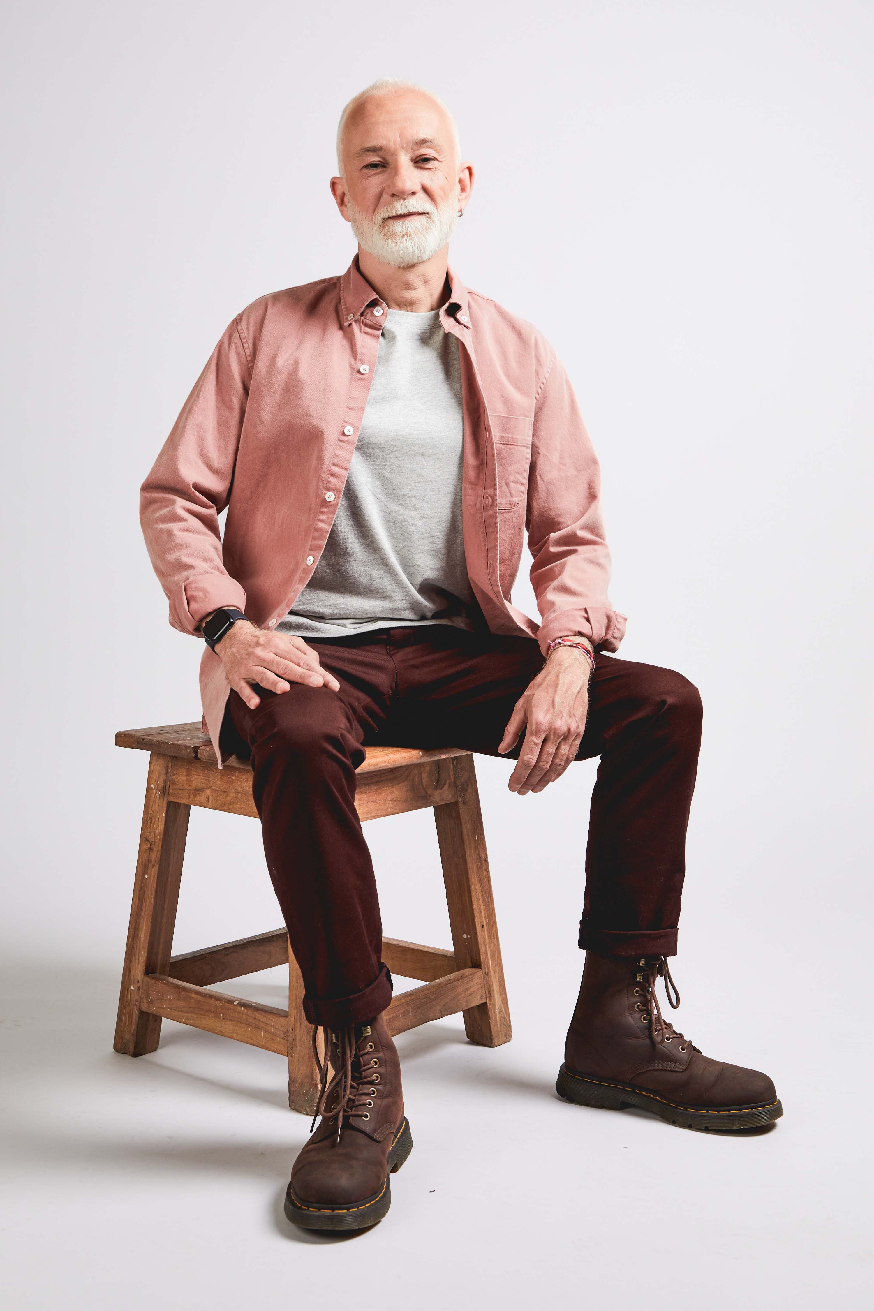 le-pantalon-chinos-homme-classique-lie-de-vin-coton image 8