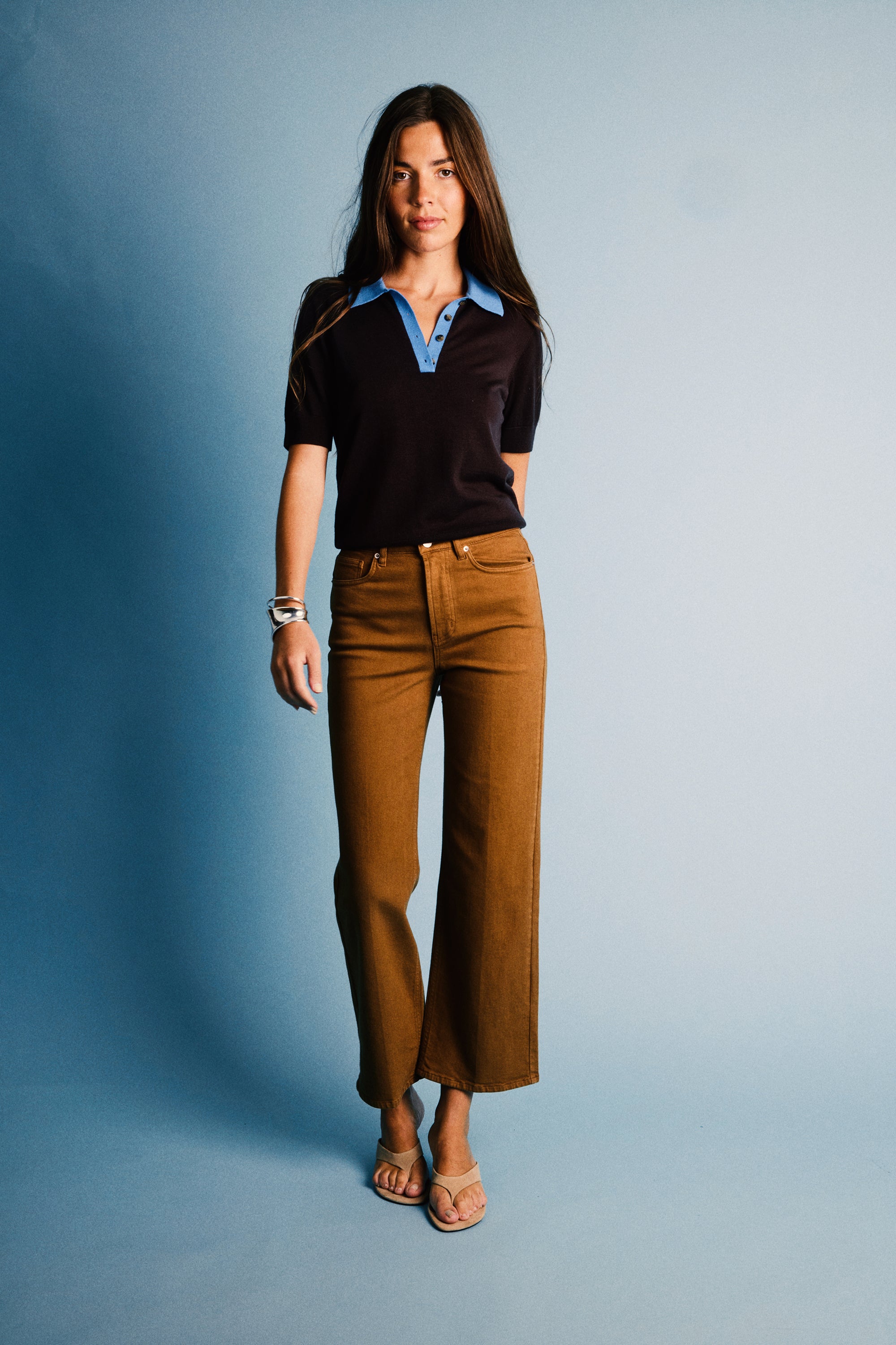 le-pantalon-jean-flare-caramel-jean-femme-coton-recycl image 7