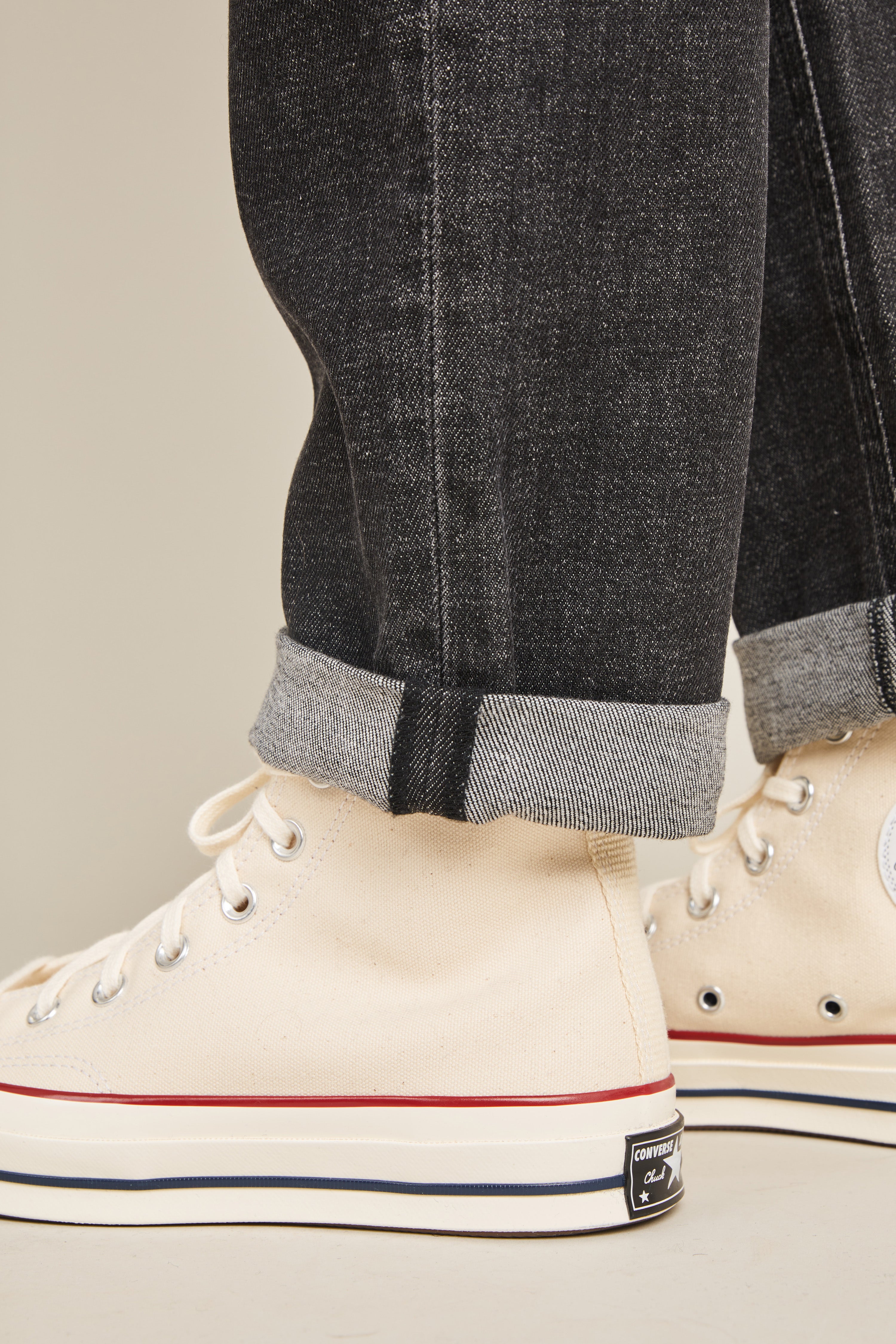 le-pantalon-jeans-femme-girlfriend-gris-coton-recycl image 7