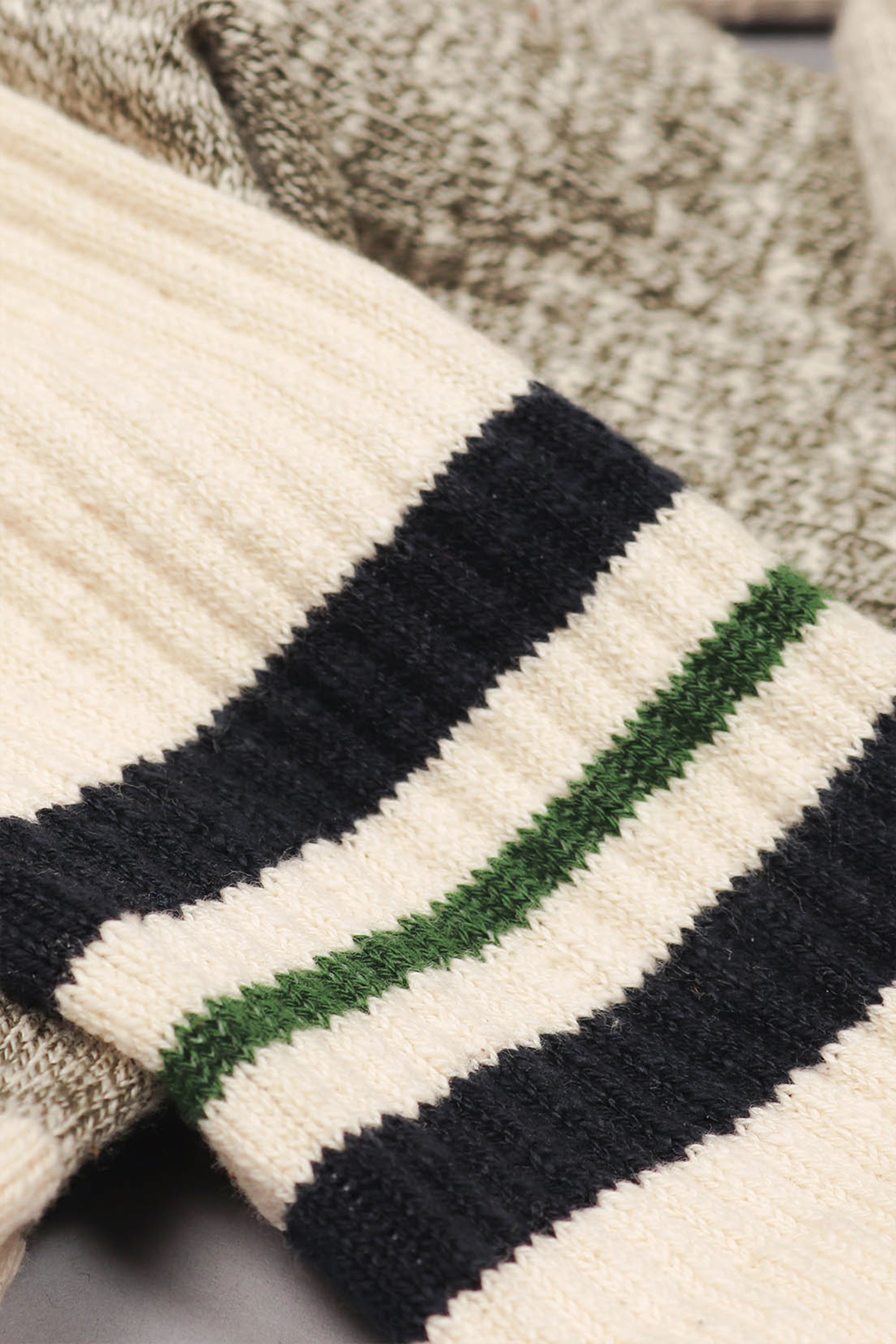 le-pantalon-chaussettes-sport-chaussettes-crues-coton image 2