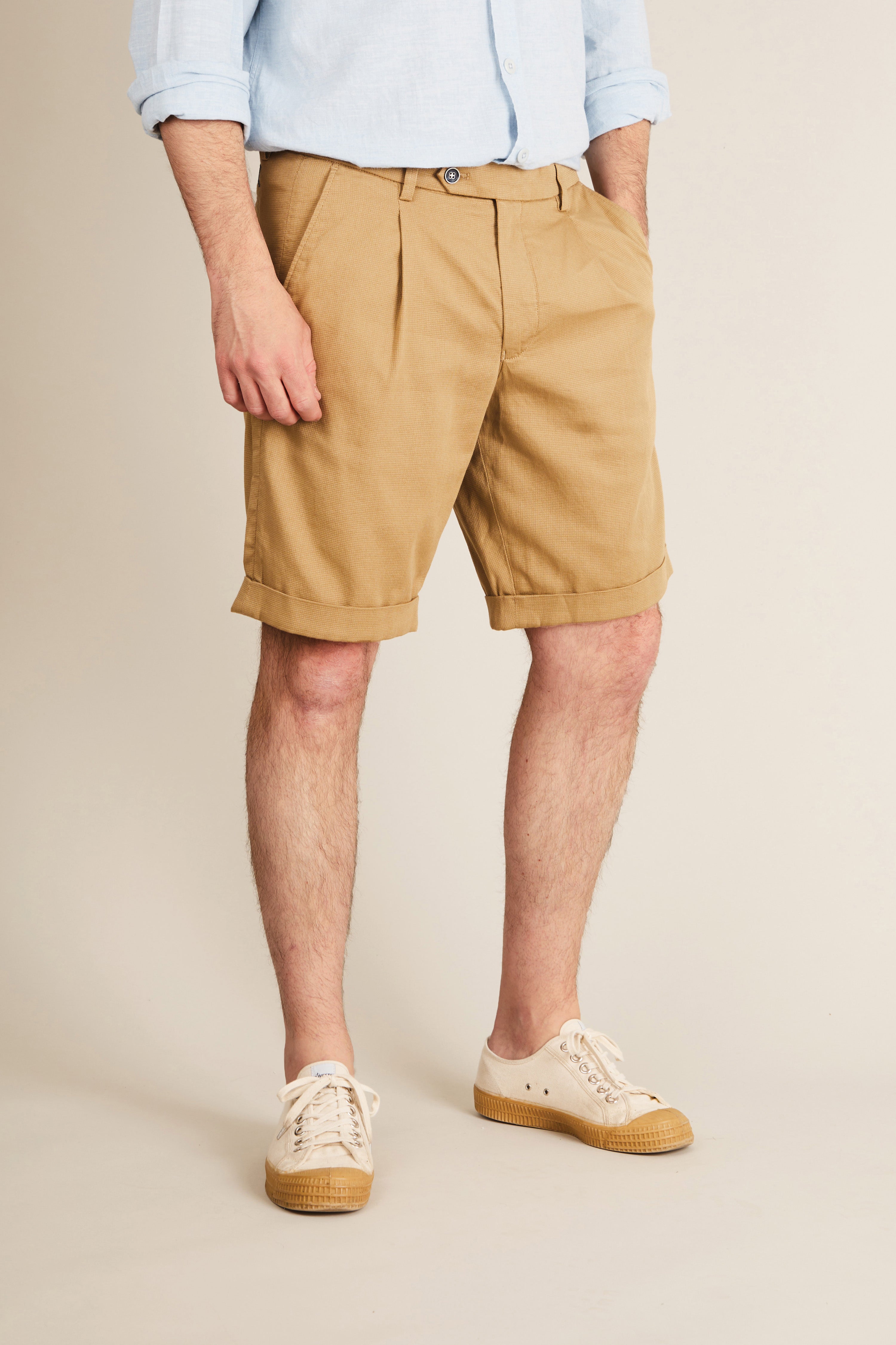 le-pantalon-bermuda-textur-beige-fonc-short-coton-stretch-24-cm image 8