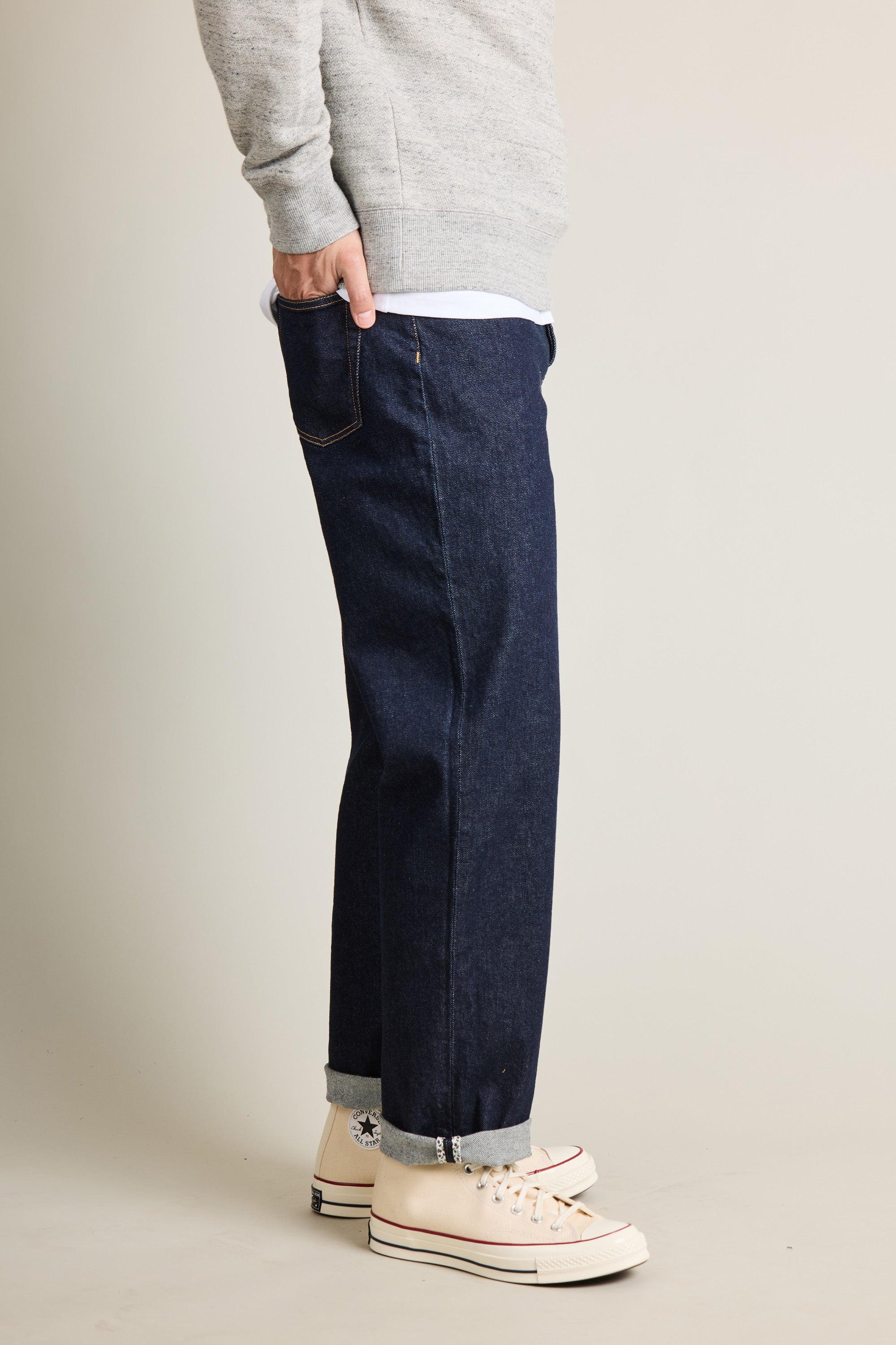 le-pantalon-jeans-homme-jean-droit-brut-denim-candiani image 4