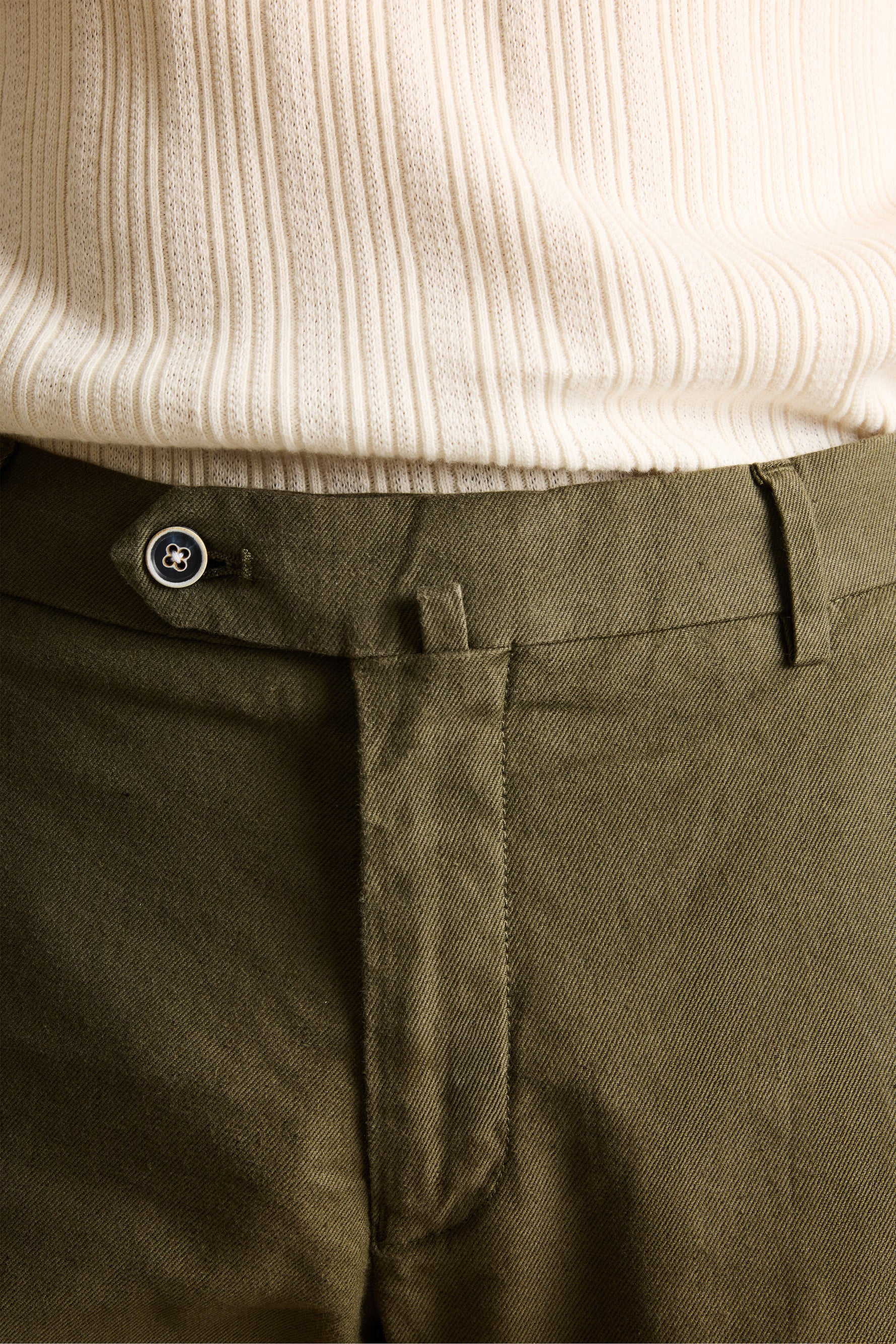 le-pantalon-chinos-homme-fm-lpcl-19-chino-kaki-fonc-lin-coton image 2