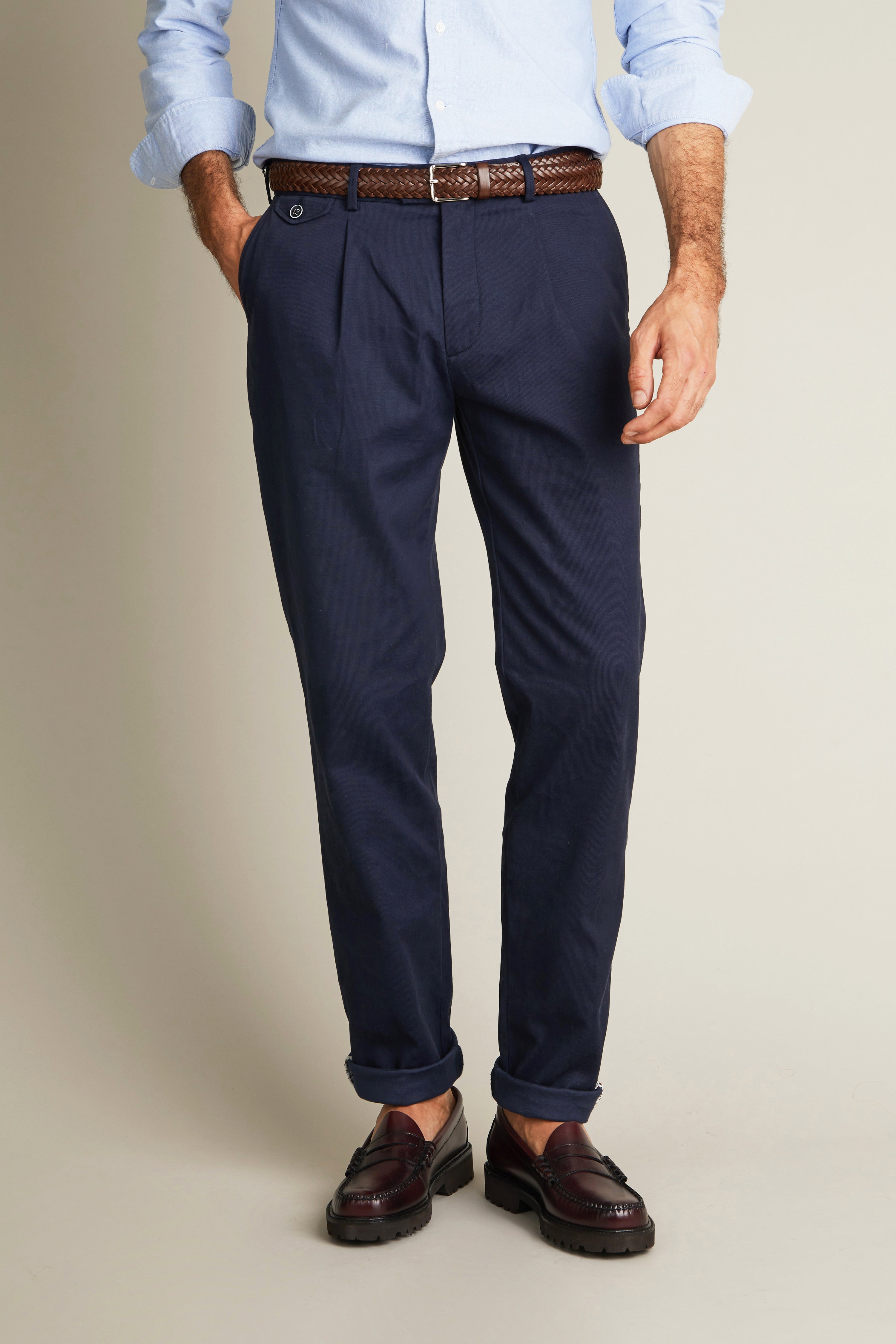 le-pantalon-chinos-homme-chino-pinces-bleu-marine image 1