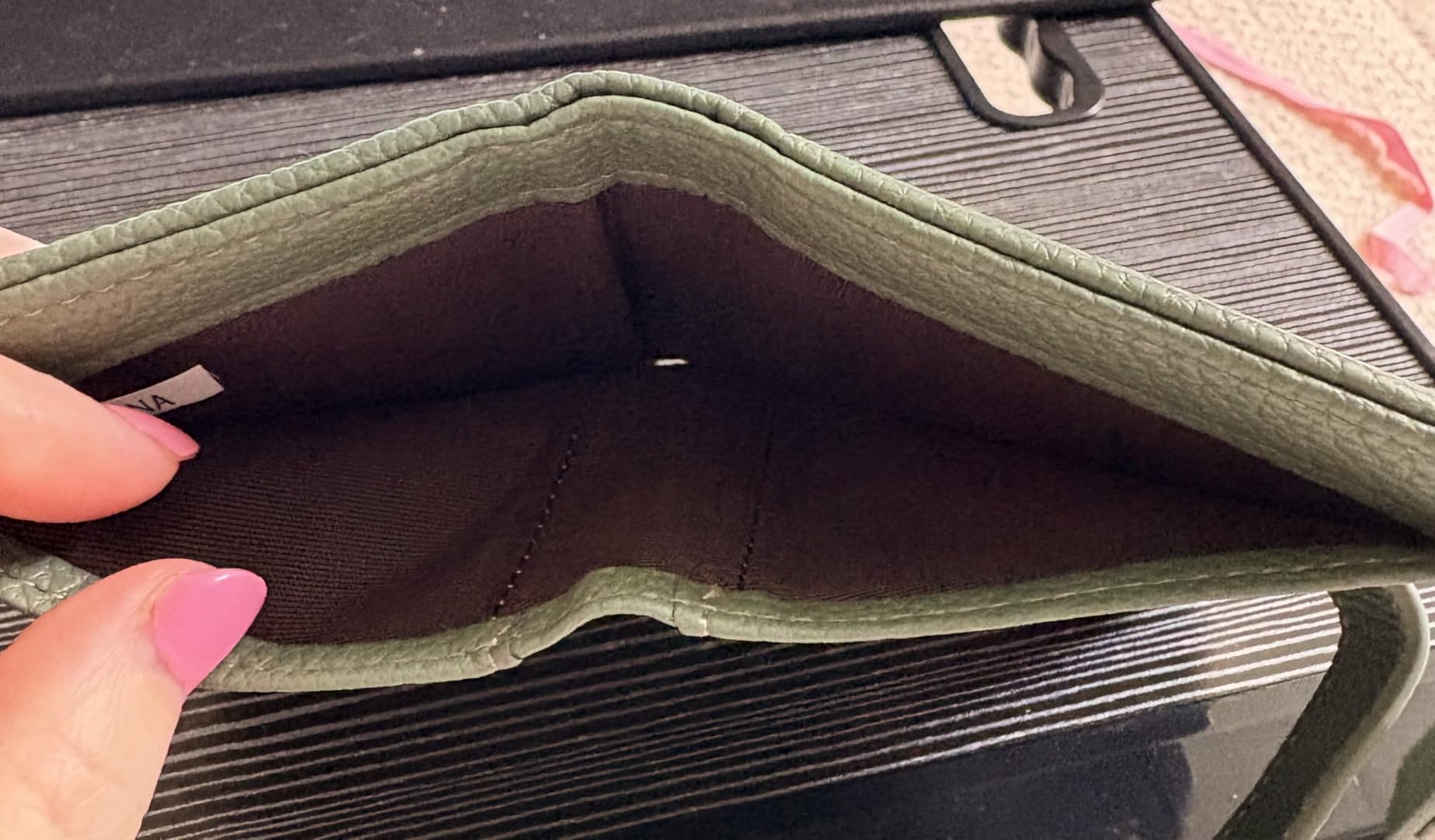 Pièces à côté