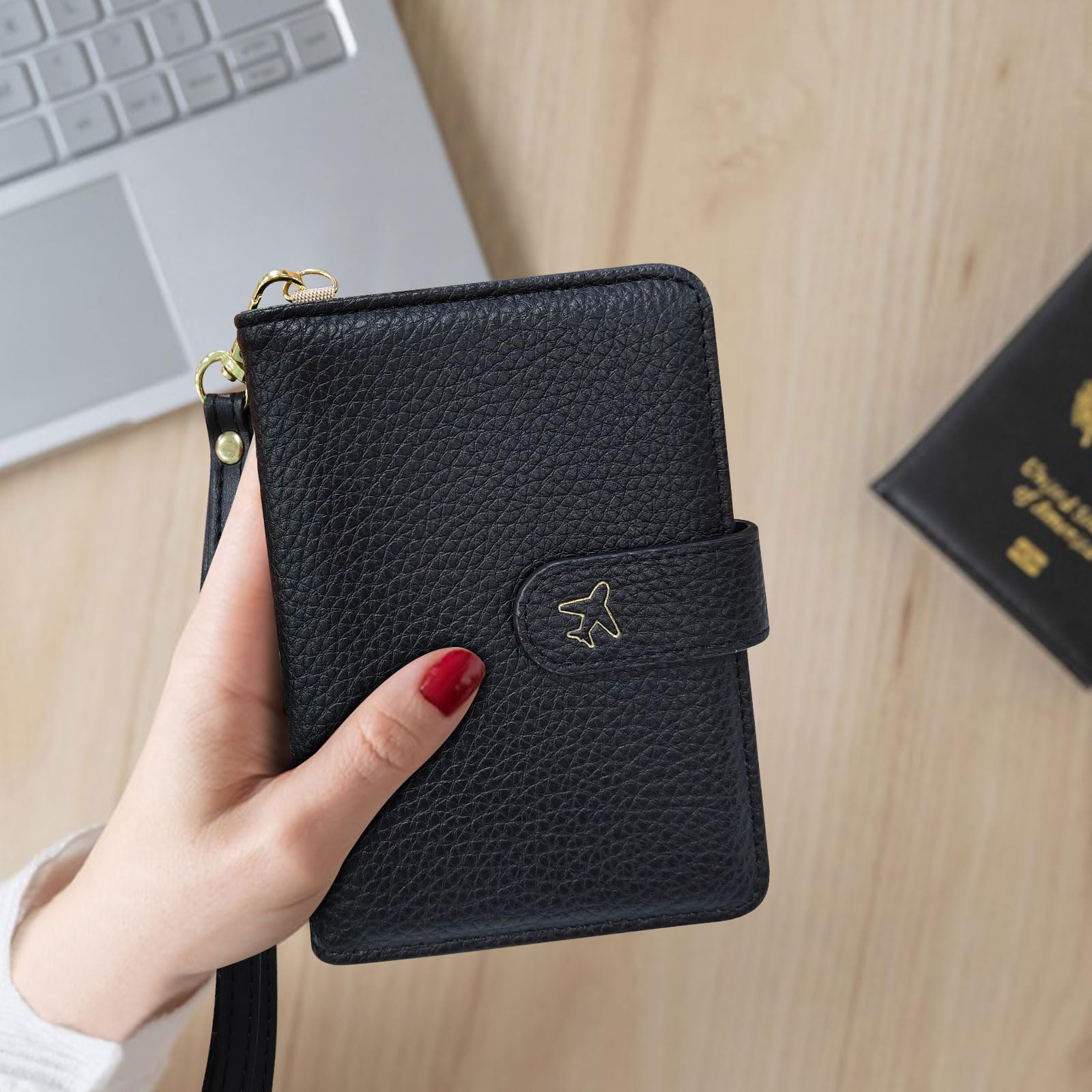 adistylinno-passport-wallet-porte-passeport-noir-rfid image 6