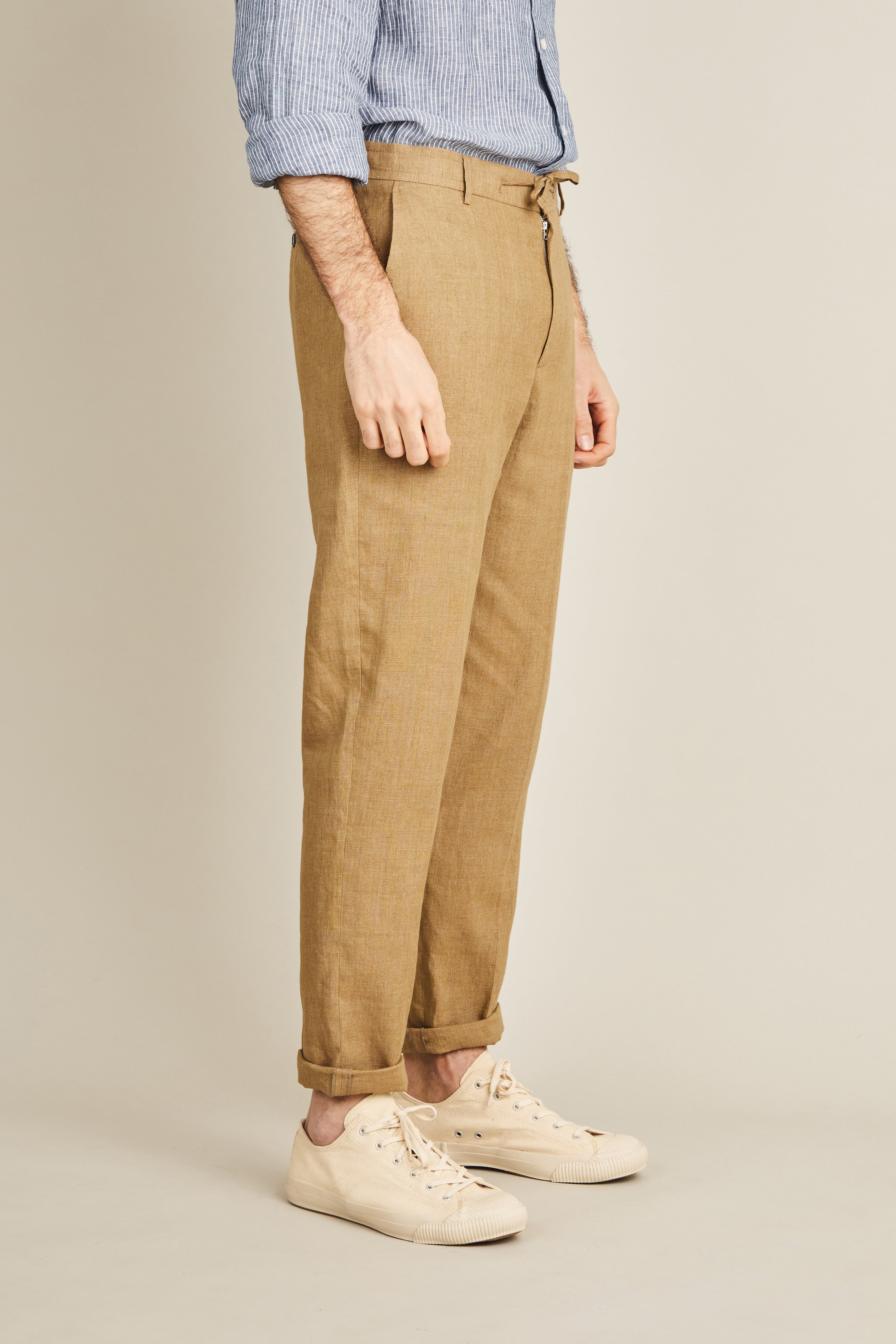 le-pantalon-pantalon-lin-beige-fonc-homme-carotte image 3