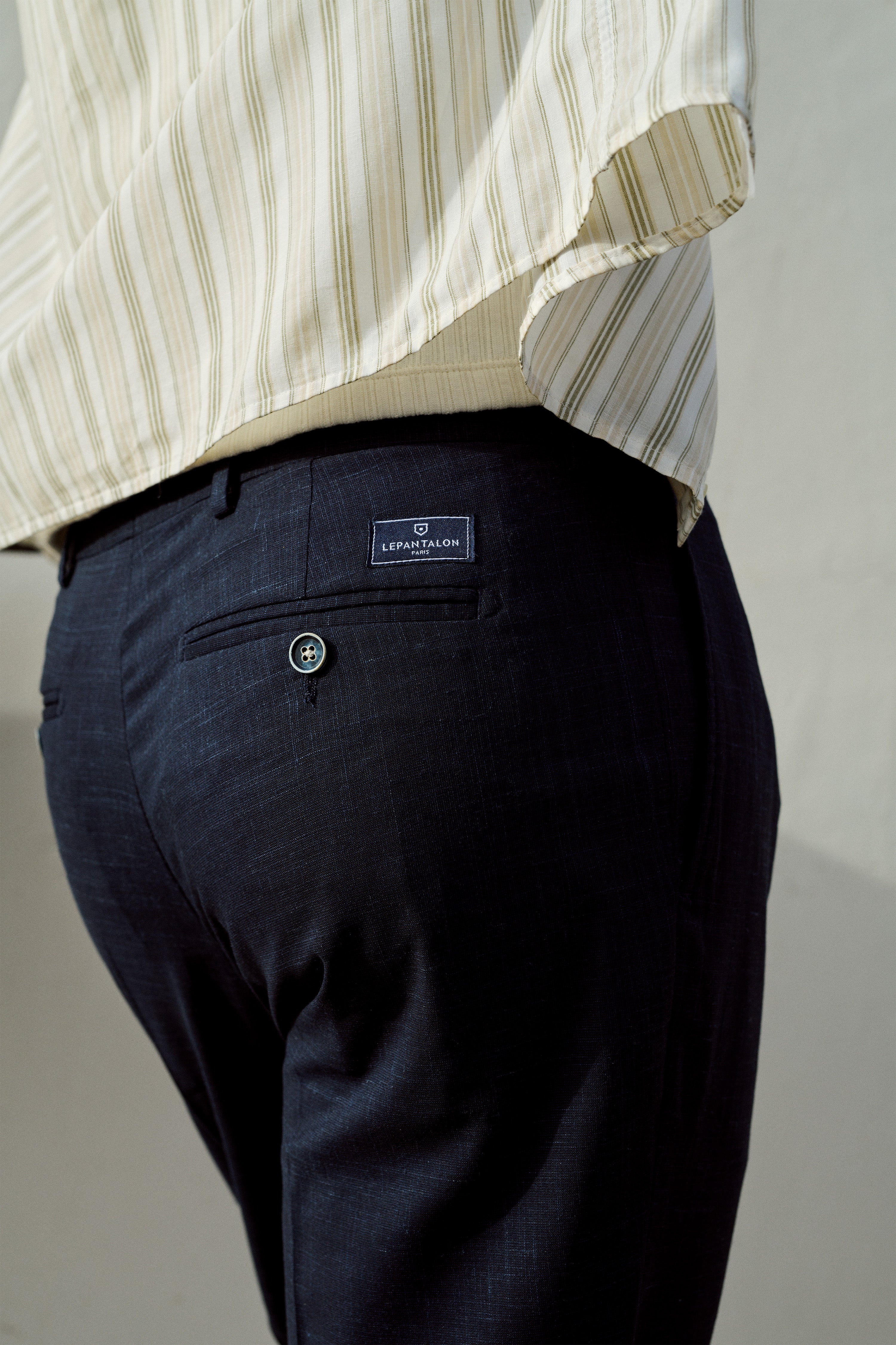 le-pantalon-pantalon-pinces-bleu-marine-homme-lin-l-ger image 3