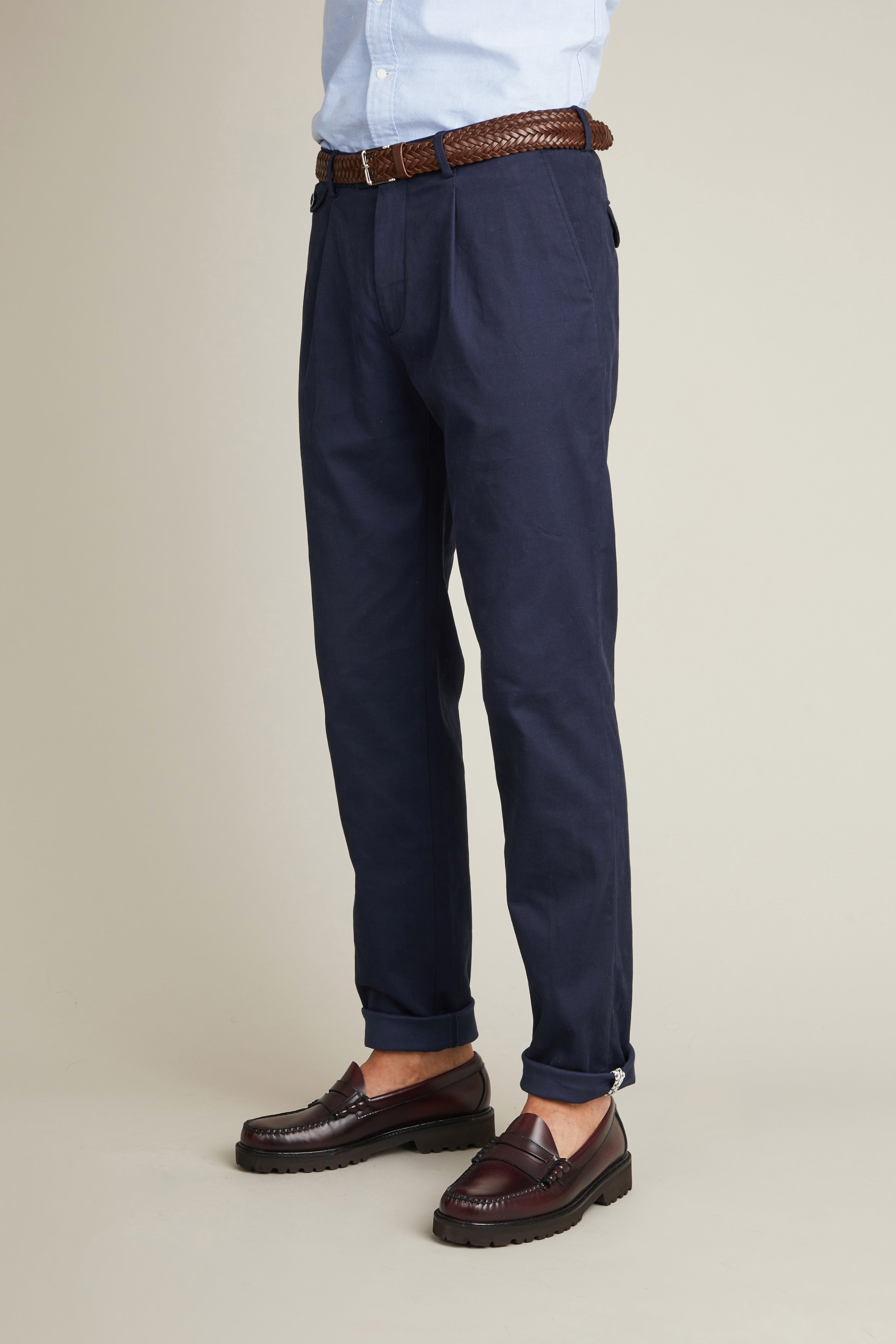 le-pantalon-chinos-homme-chino-pinces-bleu-marine image 7