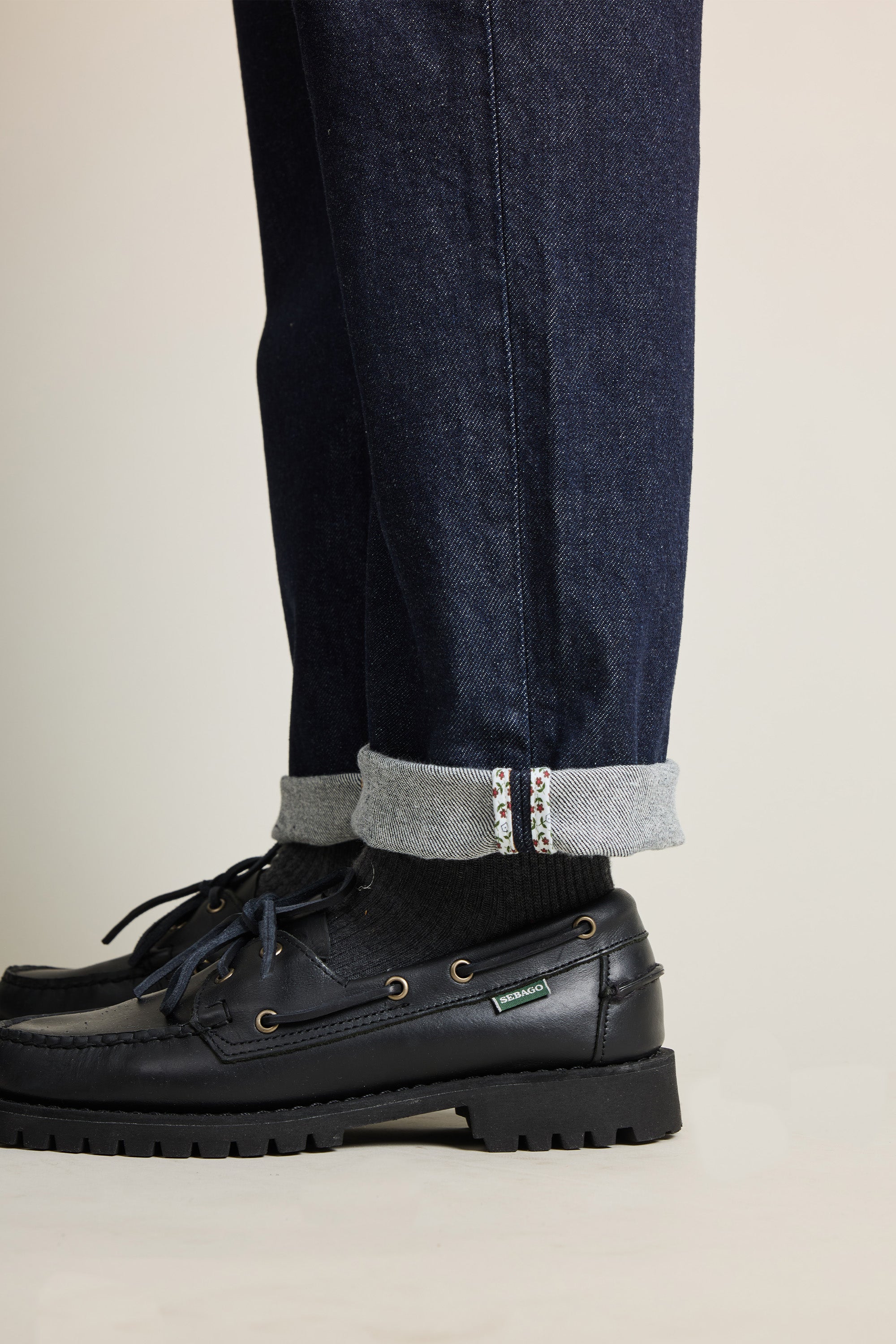 le-pantalon-jeans-homme-jean-droit-brut-denim-candiani image 8