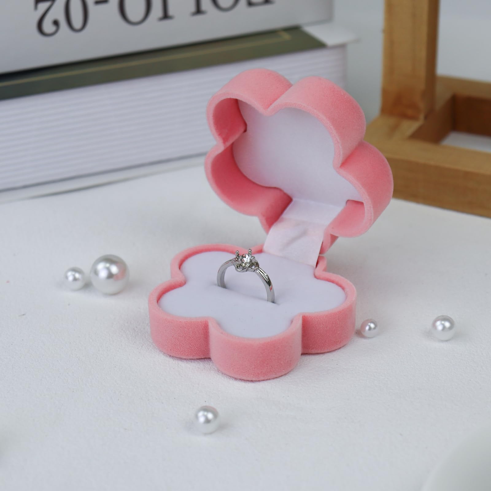 adistylinno-jewelry-box-bo-te-bague-velours-rose-fleur image 7