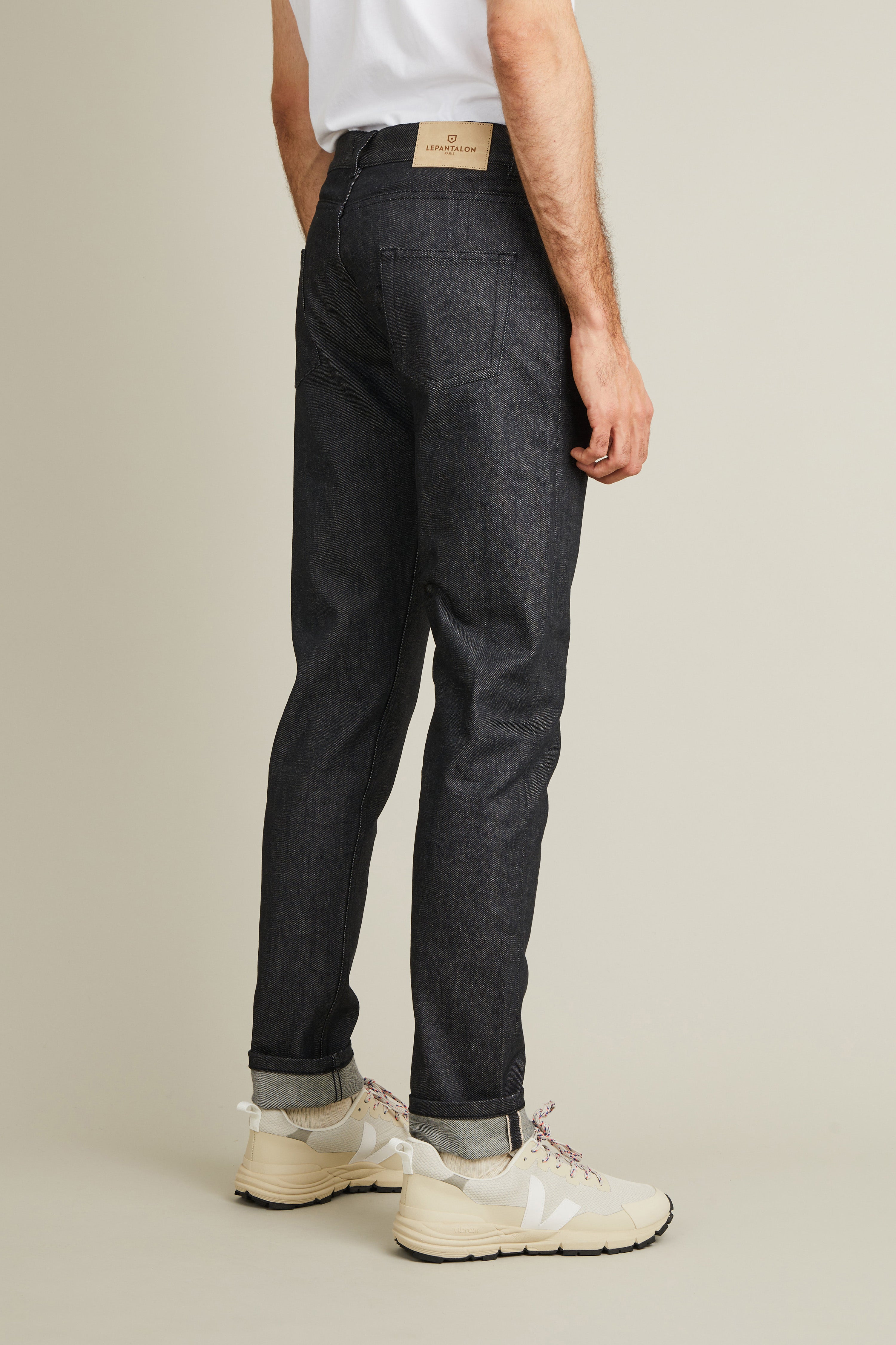 le-pantalon-jean-selvedge-noir-homme-coton-bio-14-oz image 4
