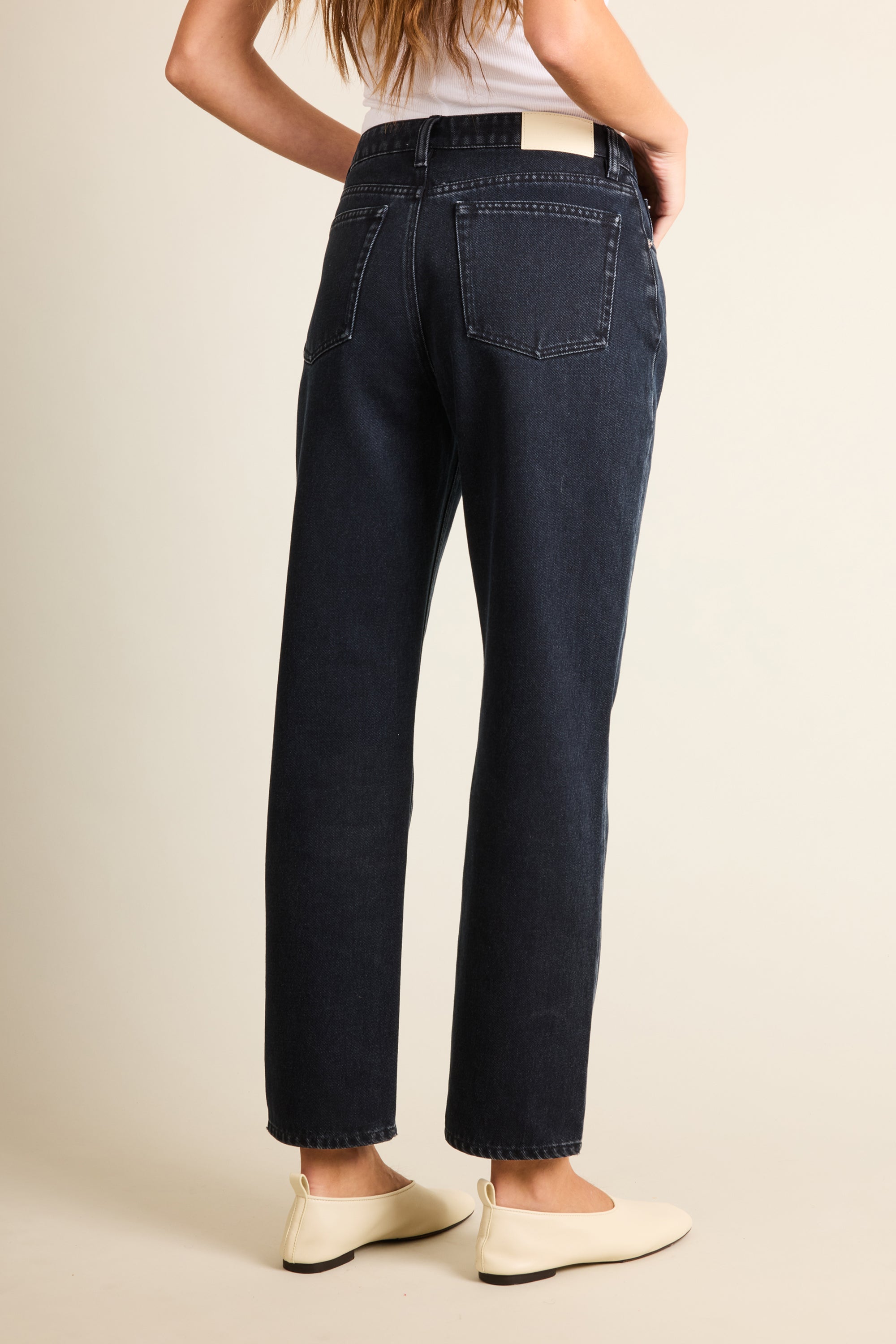 le-pantalon-fm-lpwd-35-jean-droit-noir-coton-bio image 5
