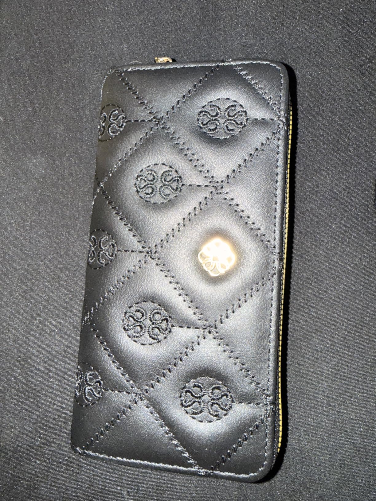 Téléphone dedans