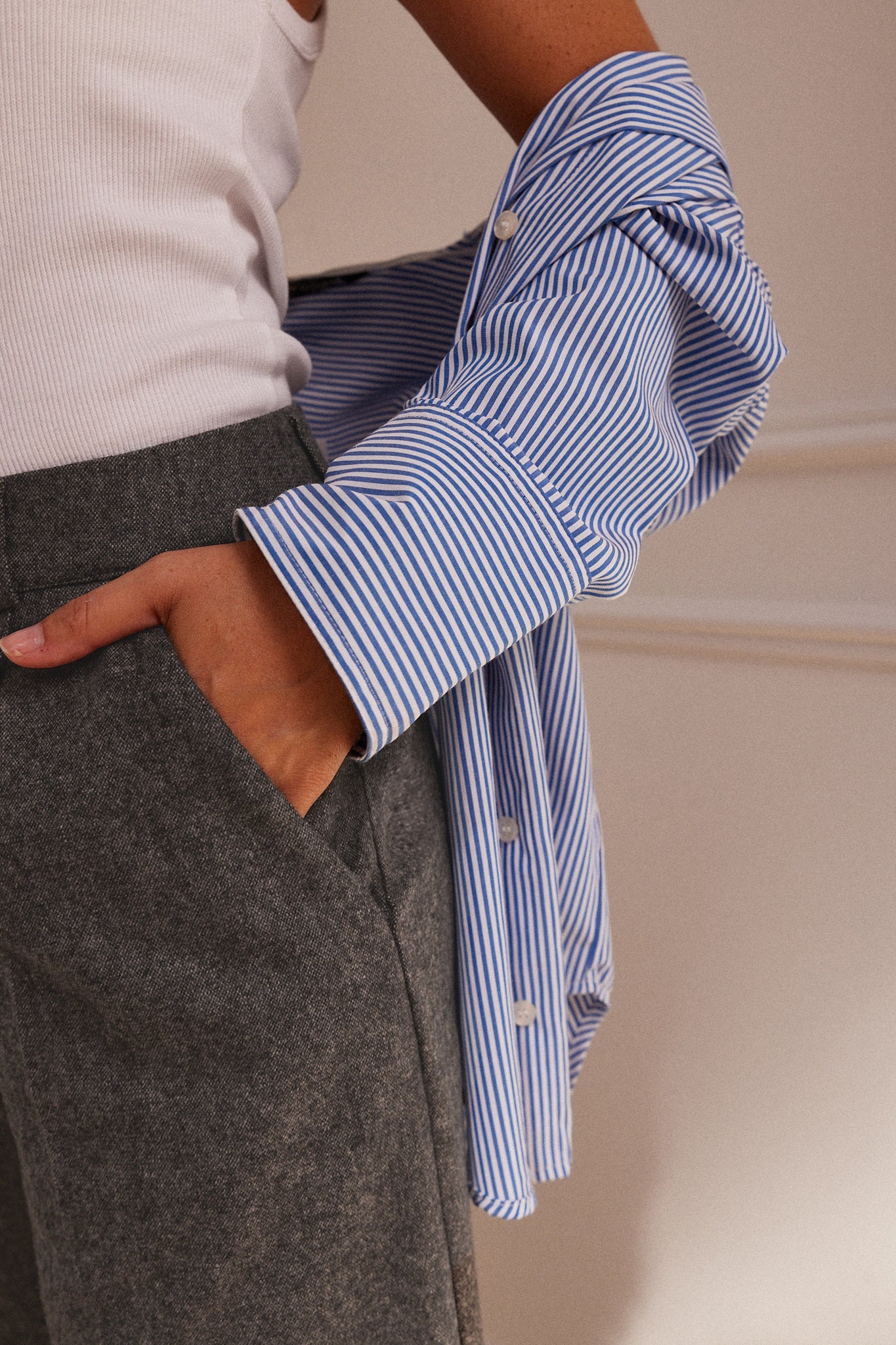 le-pantalon-palazzo-pantalon-flanelle-gris-chin-laine image 4