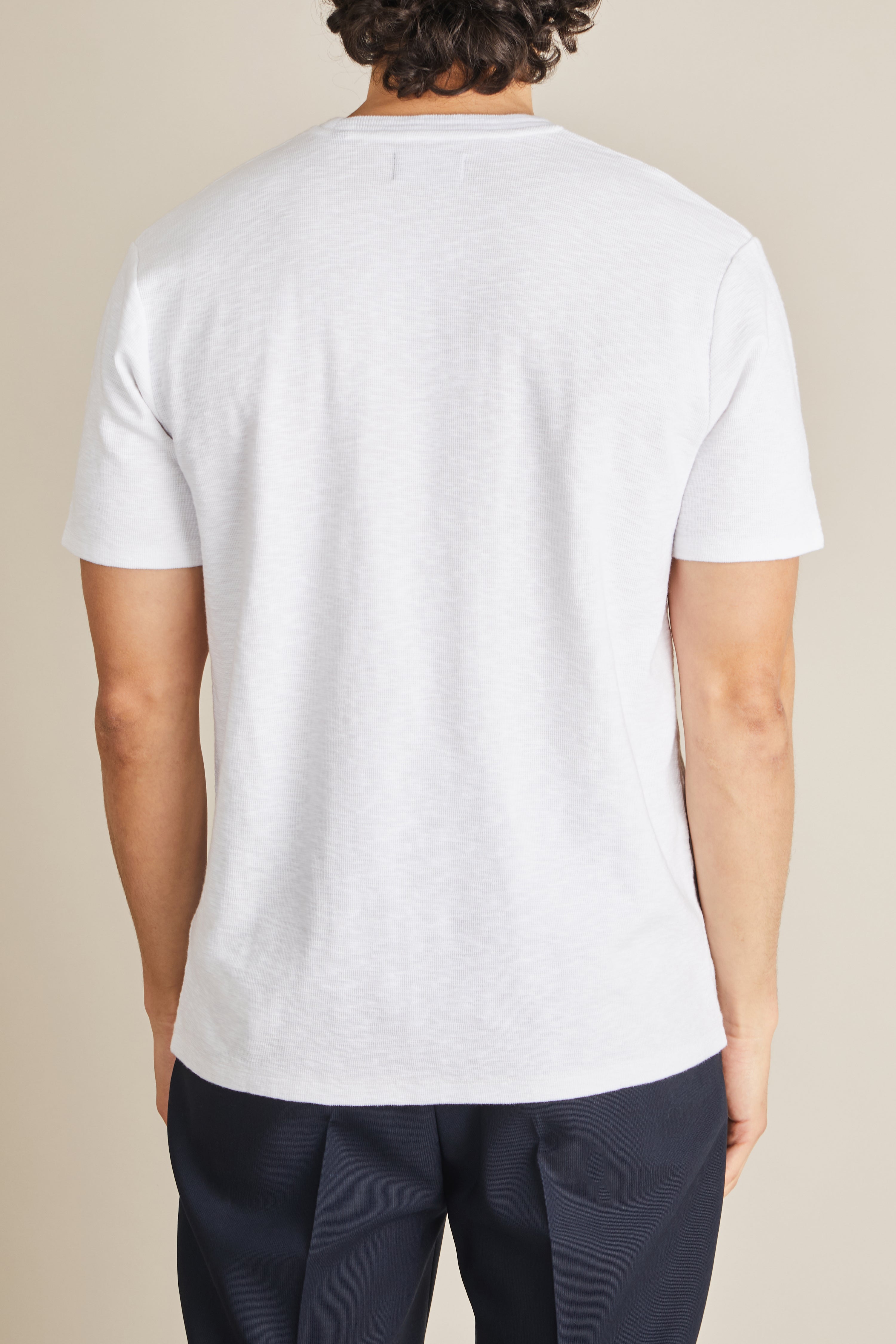 le-pantalon-t-shirt-textur-blanc-tee-shirt-coton-portugal image 7