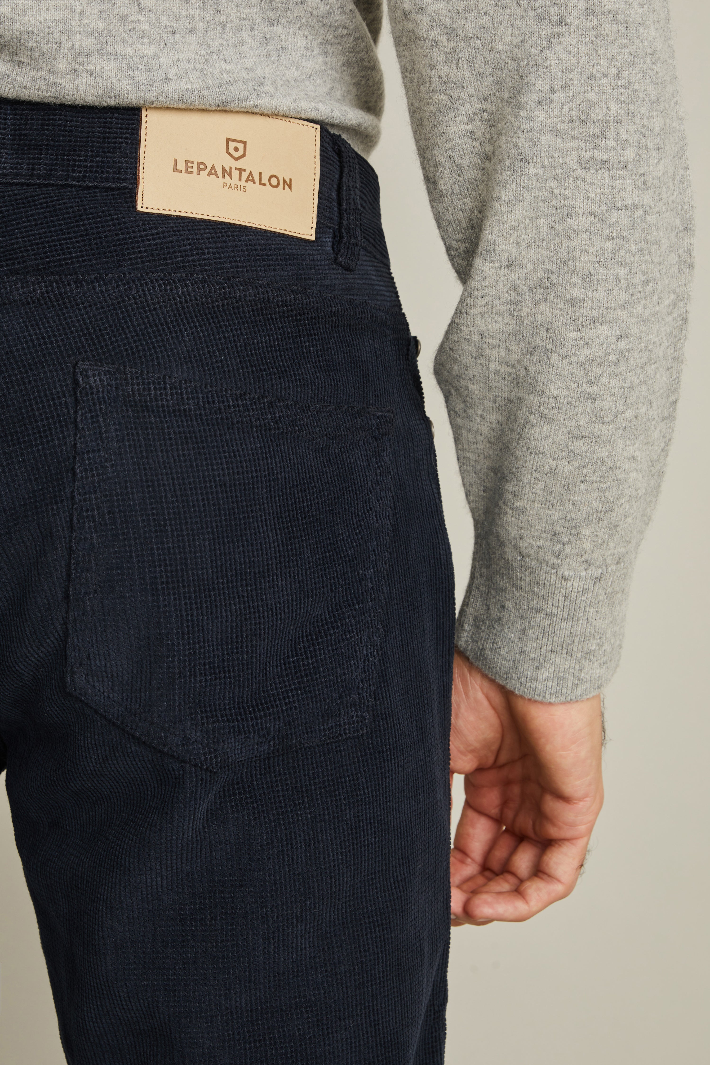 le-pantalon-5-poches-fm-lp5pv-1-pantalon-velours-bleu-marine image 2
