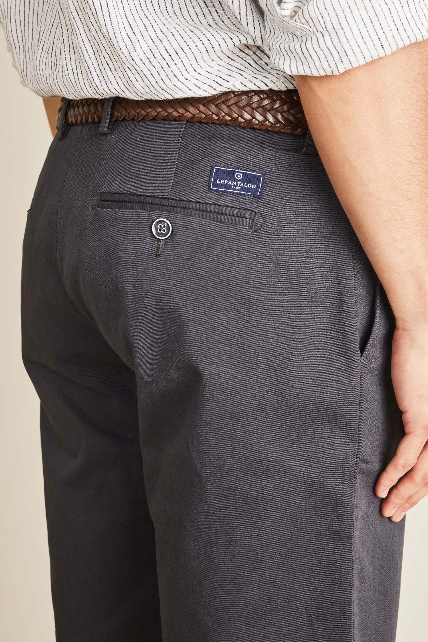 le-pantalon-bermudas-homme-bermuda-gris-anthracite-coton image 3