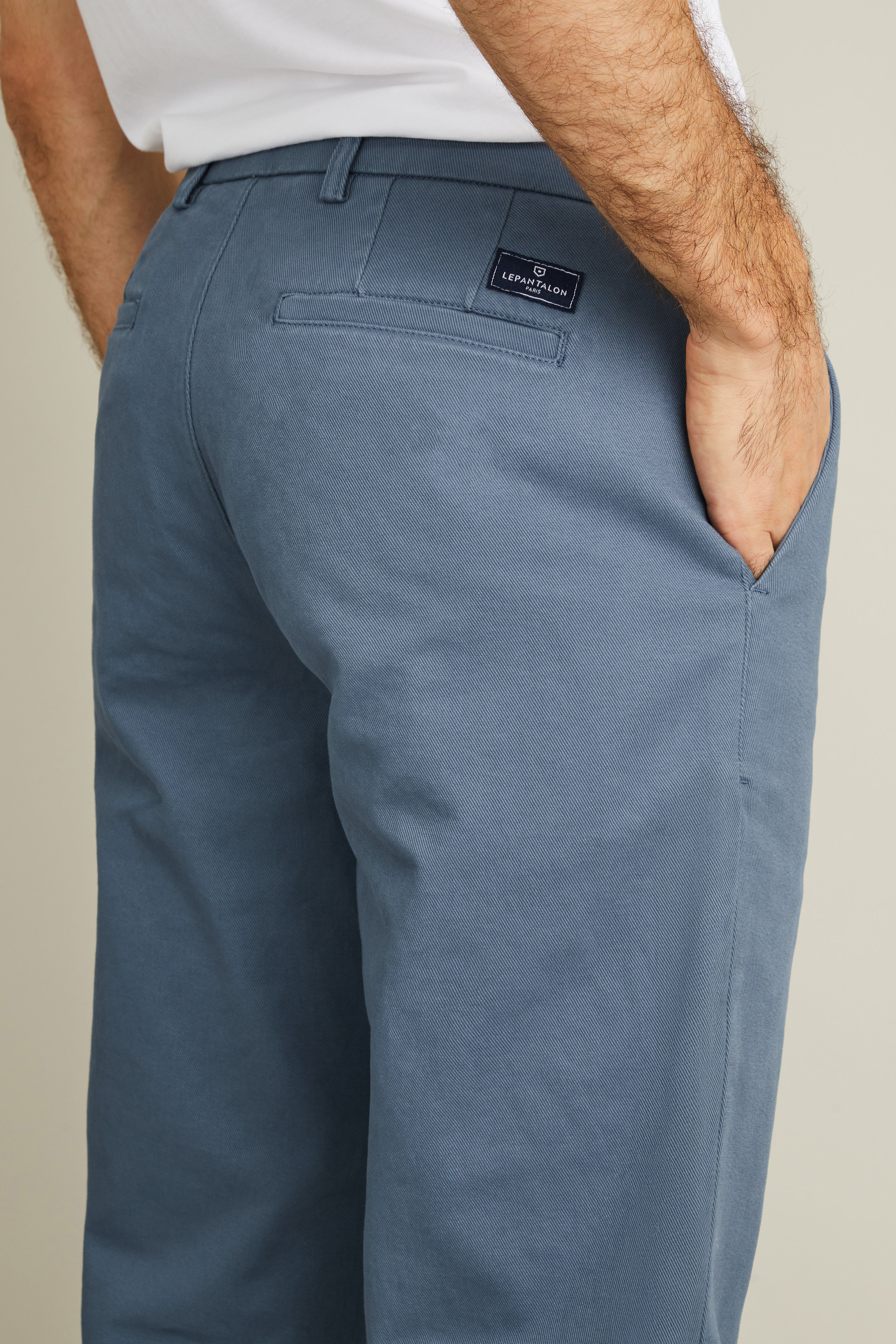 le-pantalon-chinos-homme-chino-droit-bleu-jasmin-coton image 2