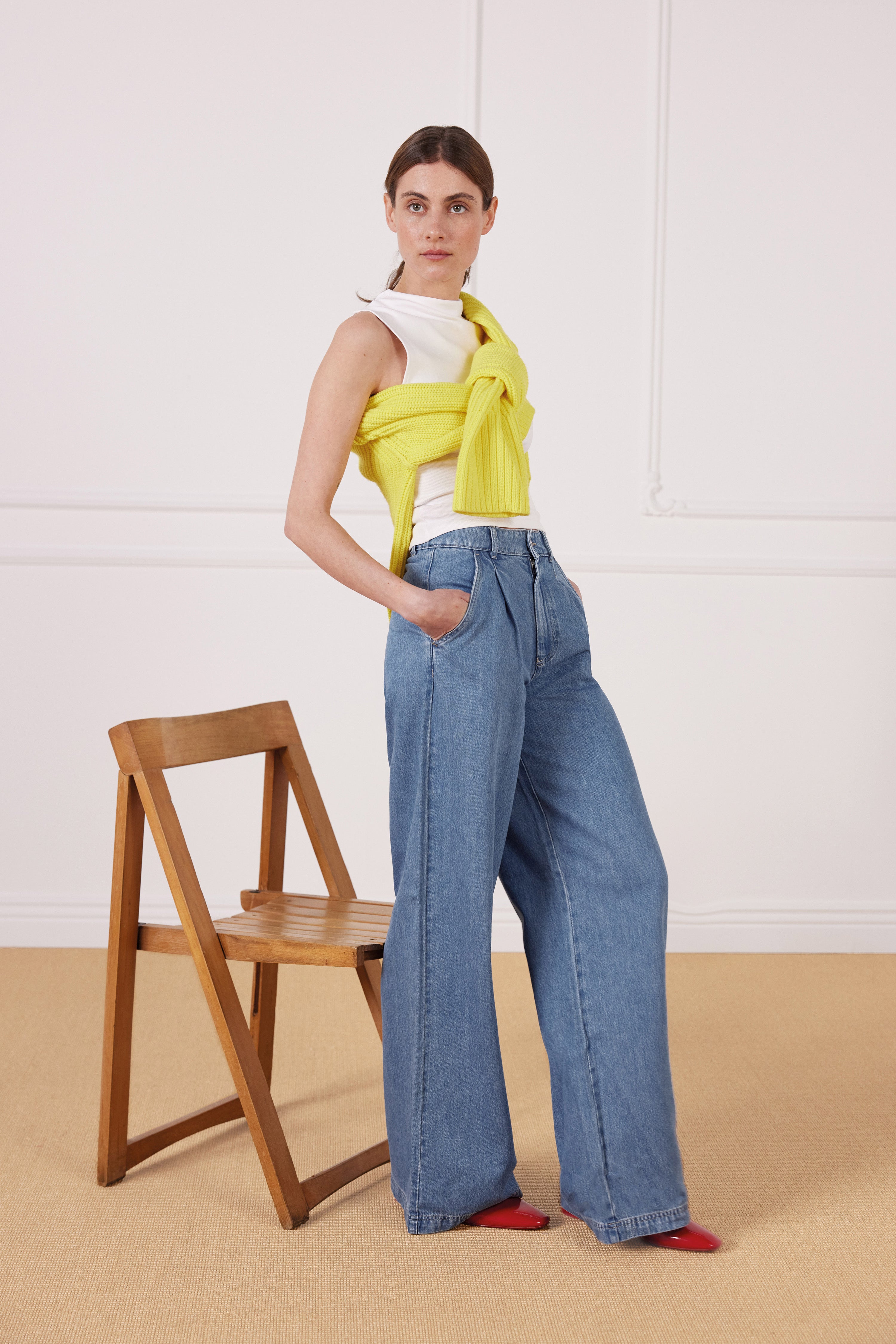 le-pantalon-pantalon-pinces-middle-blue-bleu-coton-lyocell image 5