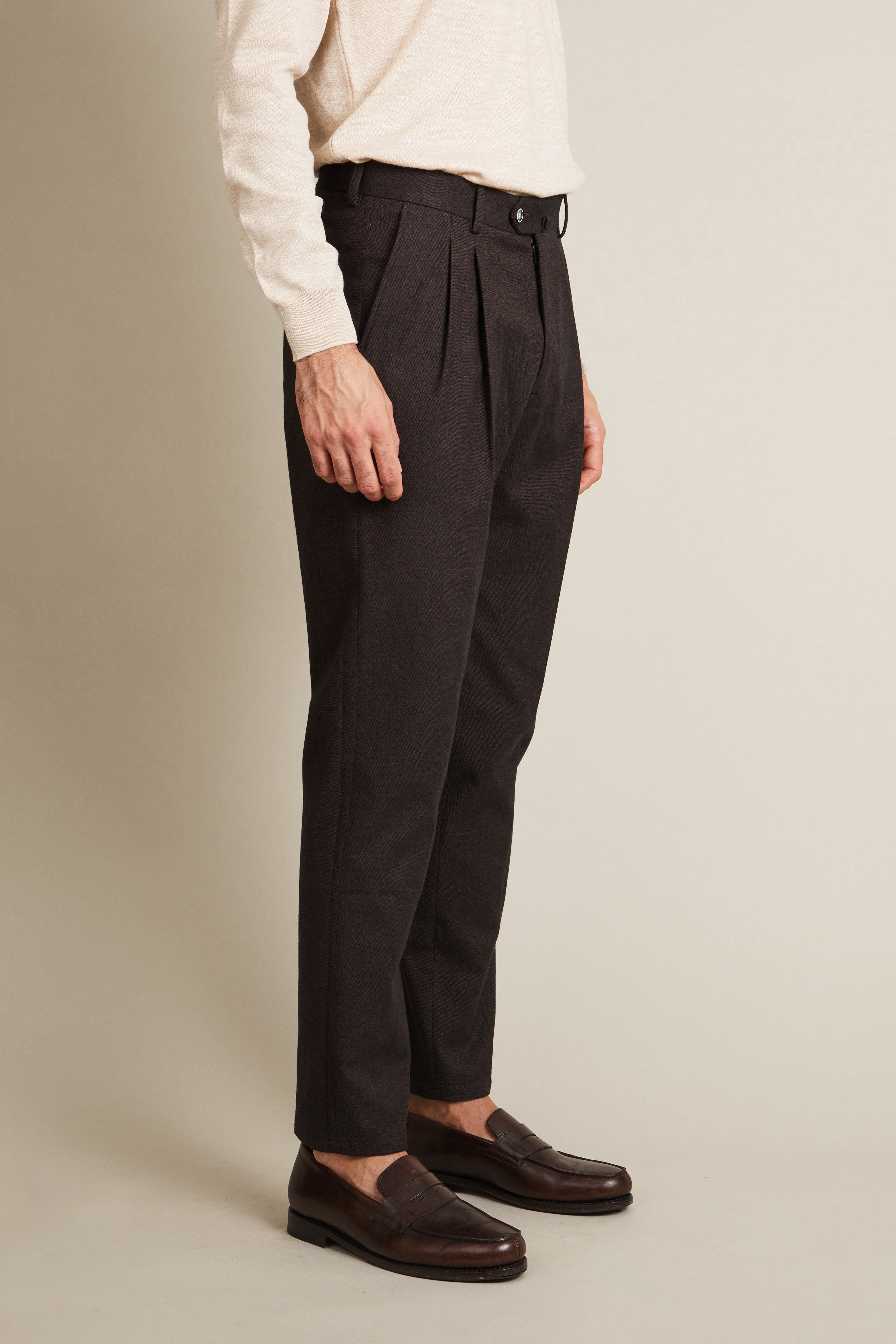 le-pantalon-double-pinces-pantalon-flanelle-marron image 5