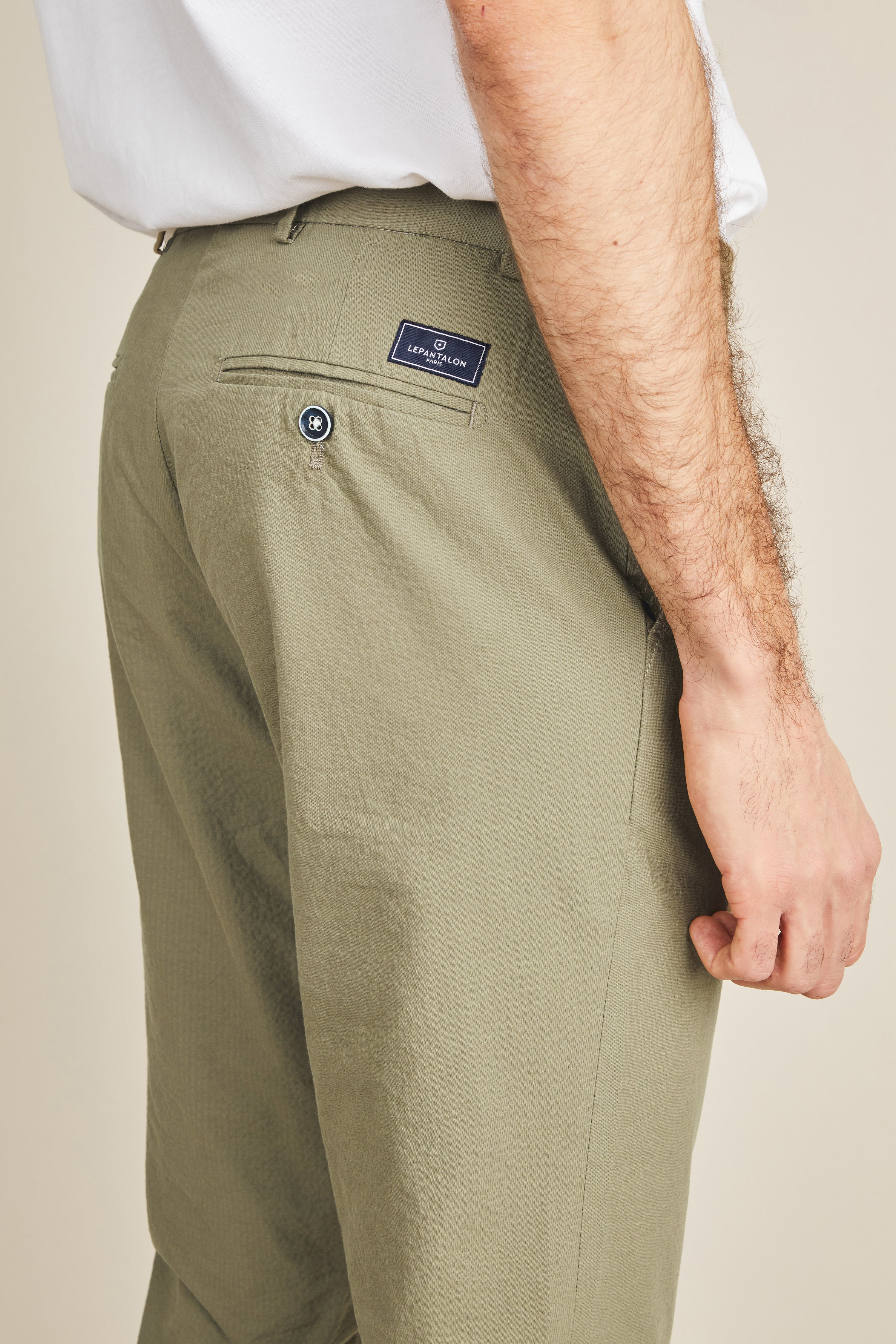 le-pantalon-chino-seersucker-kaki-pantalon-homme-t image 3