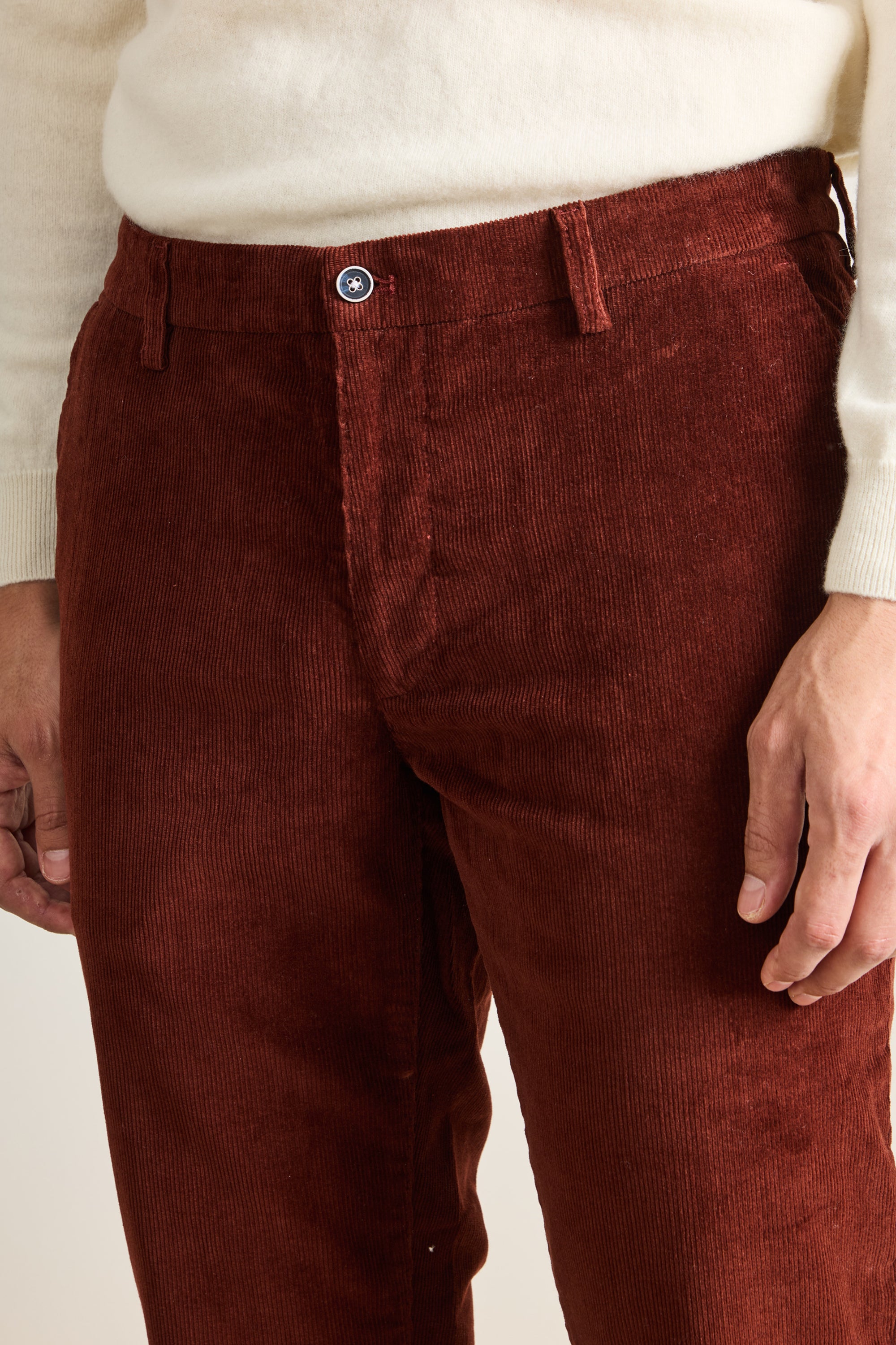 le-pantalon-chino-velours-terracotta-semi-slim-hiver image 2