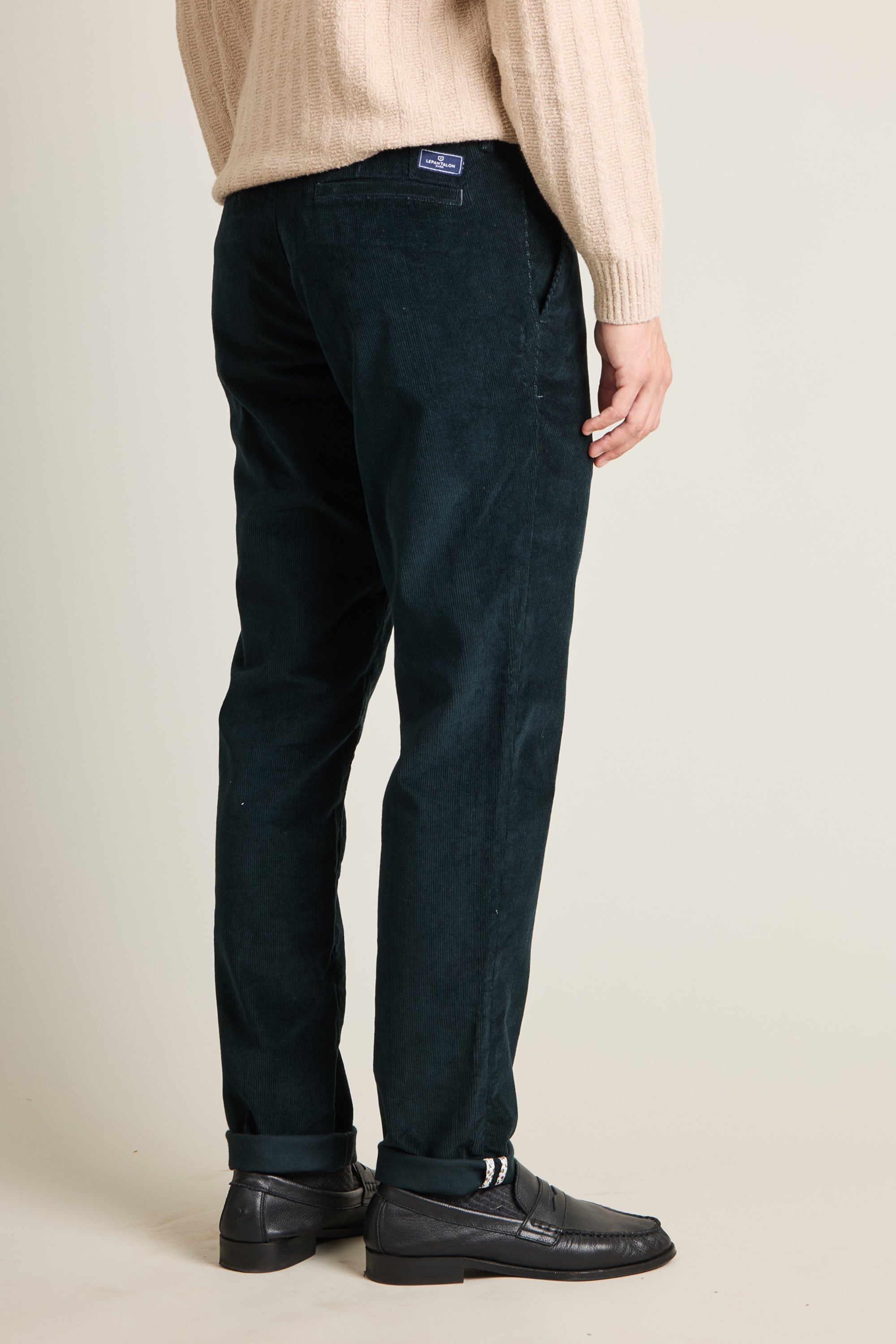 le-pantalon-chinos-homme-chino-velours-vert-anglais-chaud image 4