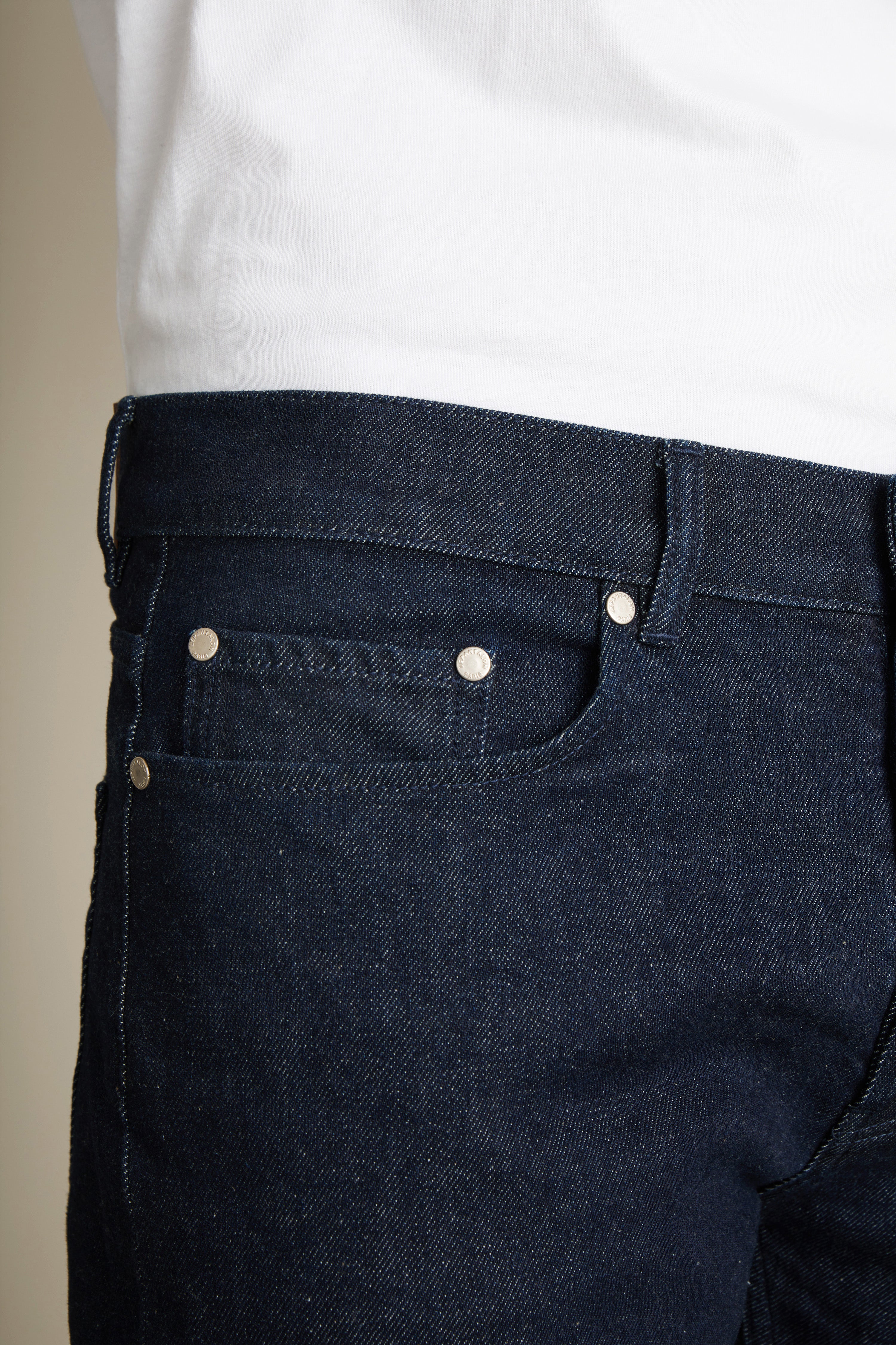 le-pantalon-jeans-homme-classique-bleu-brut-denim image 3